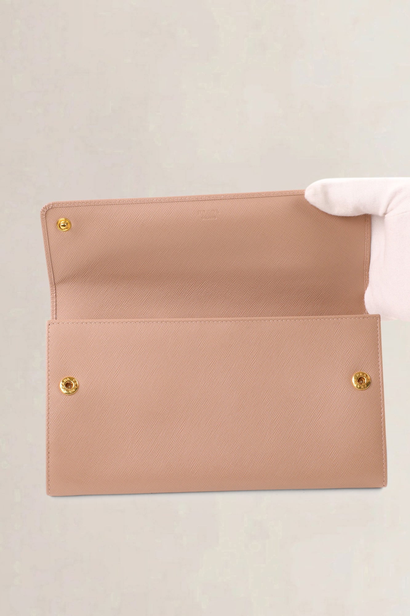 Prada Saffiano clutch light pink — preloved
