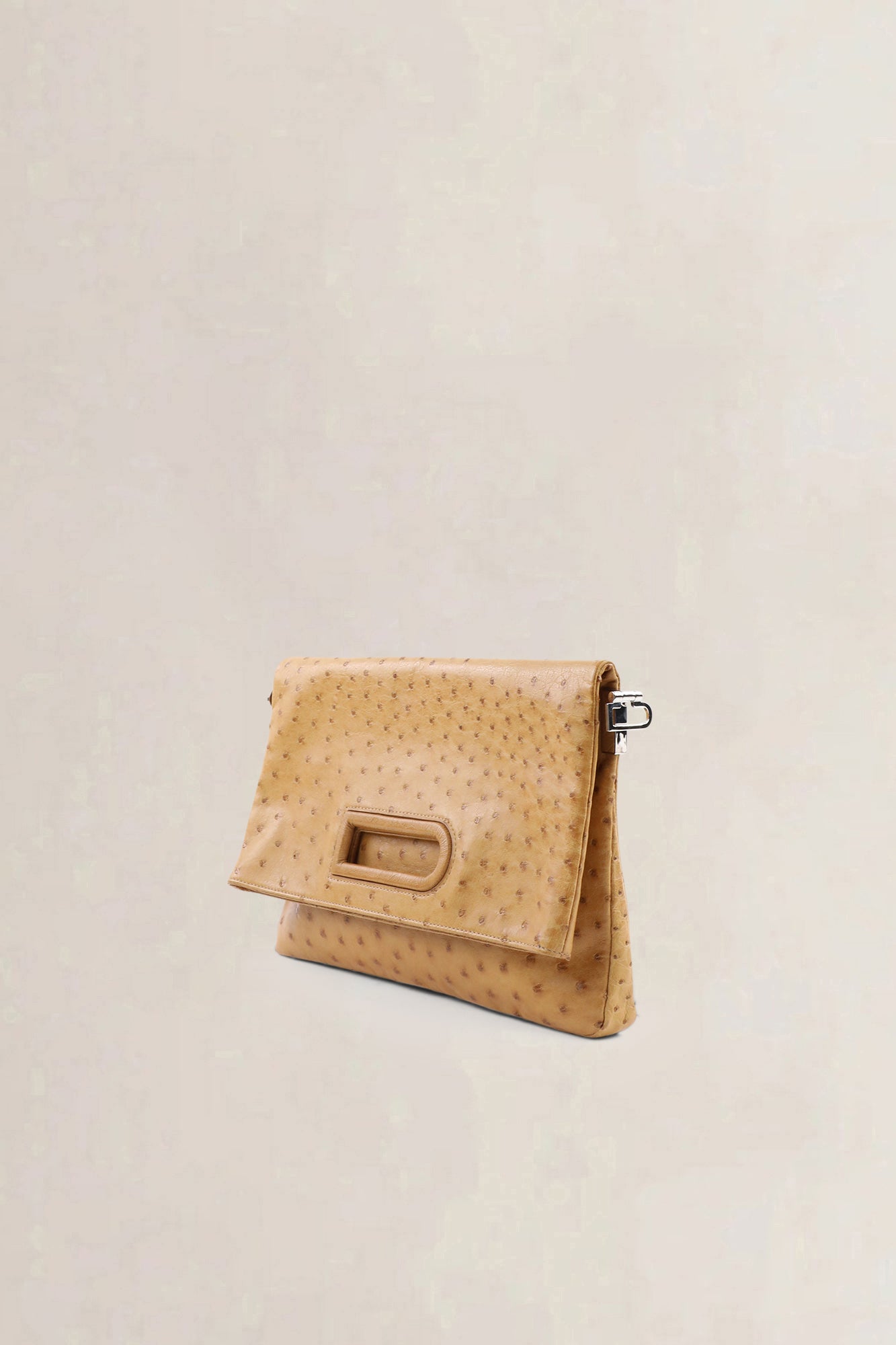 Delvaux Camel Ostrich Âme Libre — vintage