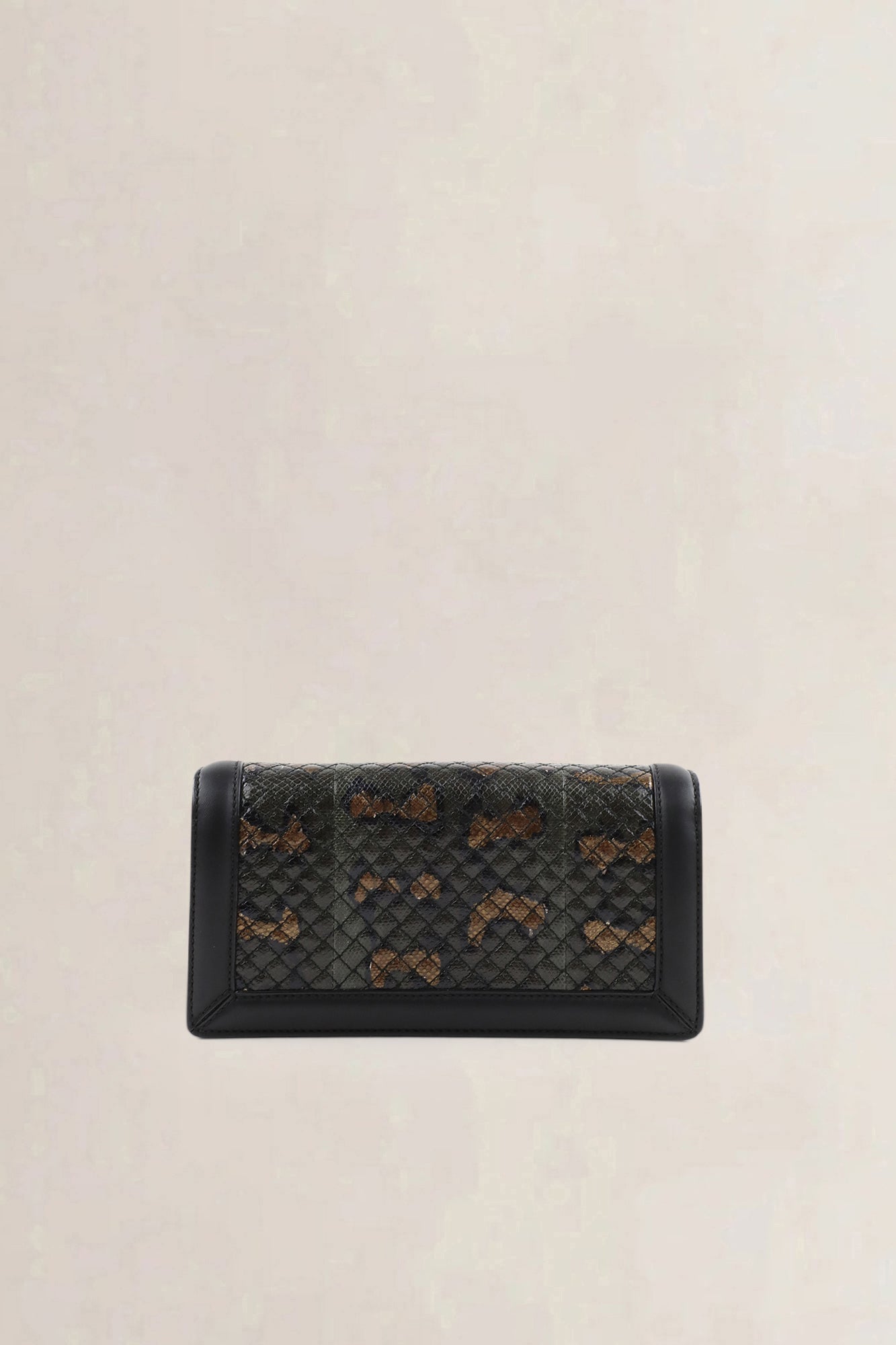 Bottega Veneta Black Olimpia Knot — preloved