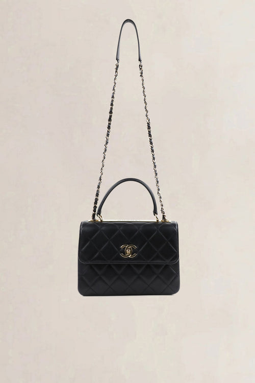 Sac Chanel Sac à Rabat Poignée crossbody en agneau noir