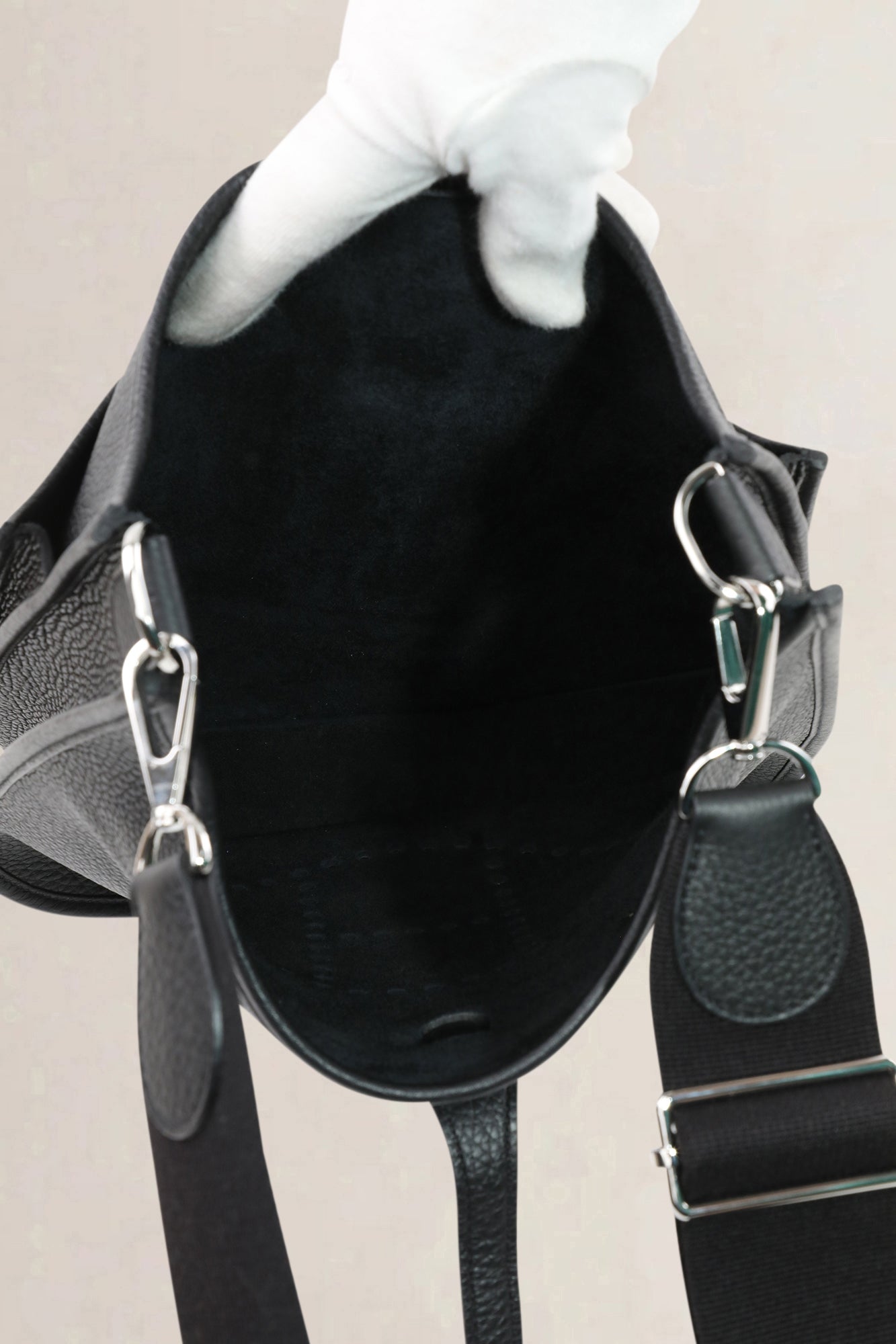 Sac bandoulière Hermès Evelyne 29 en cuir Taurillon Clemence noir