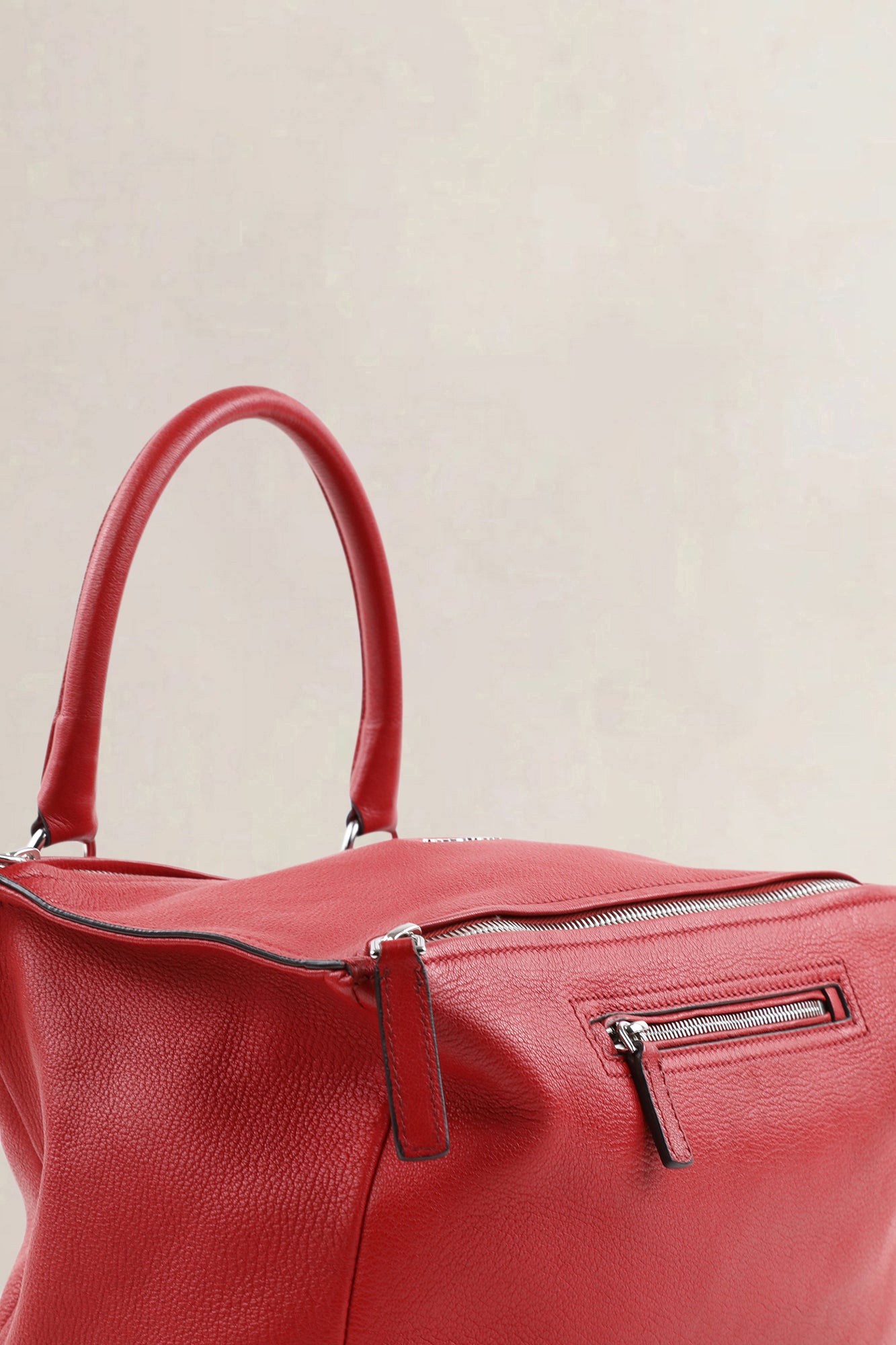 Sac bandoulière Givenchy Pandora en cuir de chèvre rouge Vermillon
