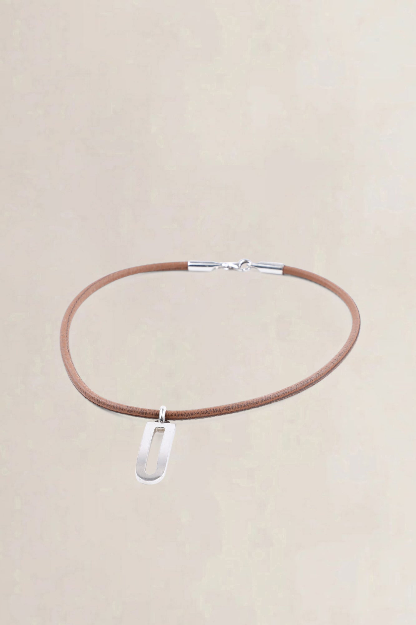 Delvaux Dclic Jumping Necklace fauve — preloved