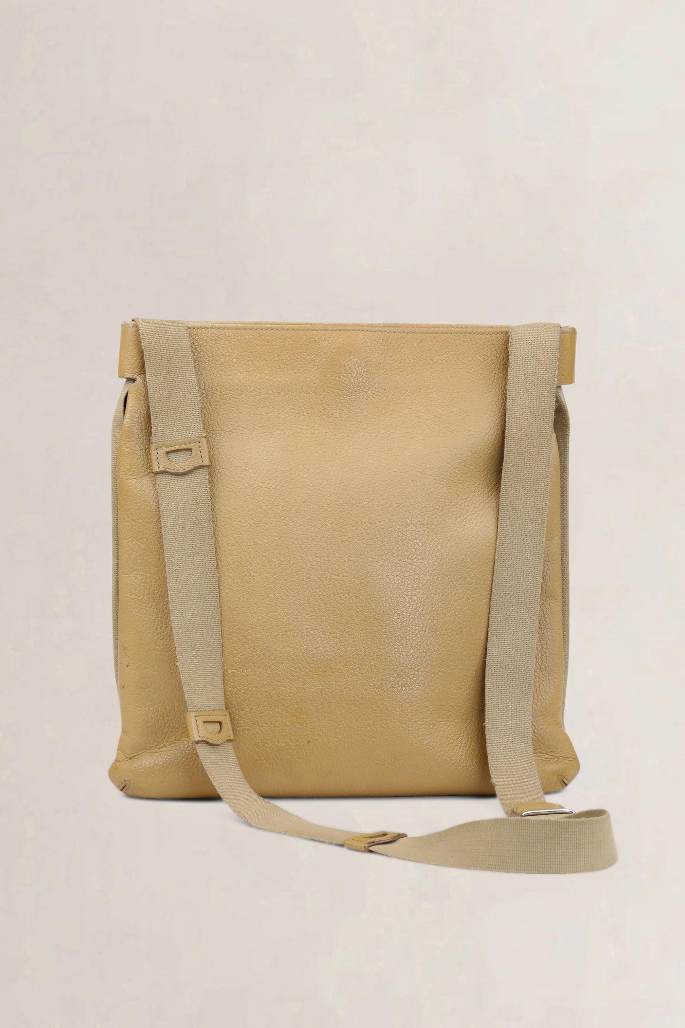 Deux de Delvaux Beige Crossbody Bag