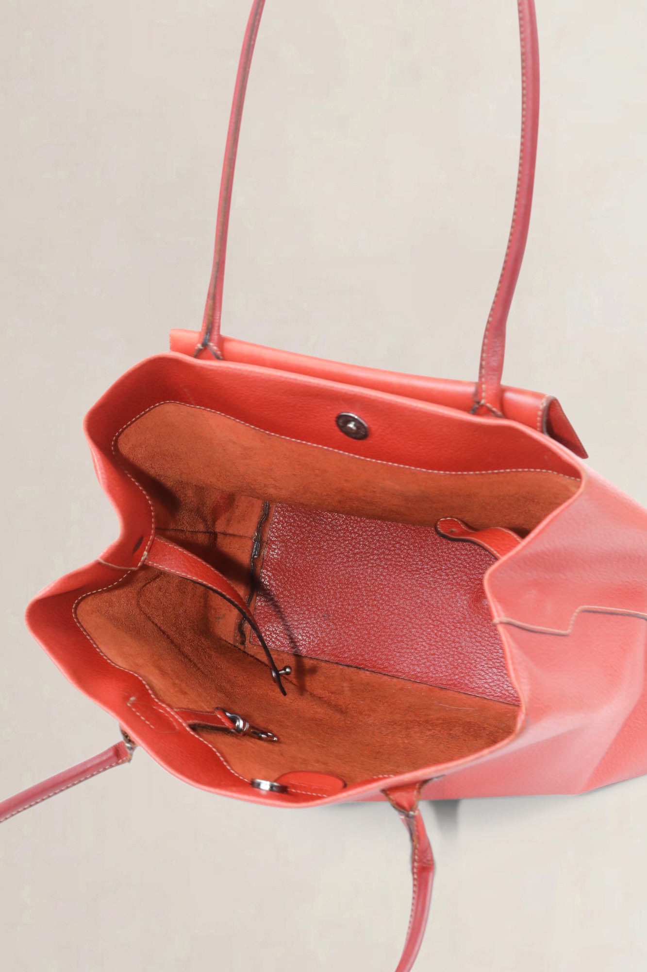 Deux De Delvaux Red Shoulder Bag