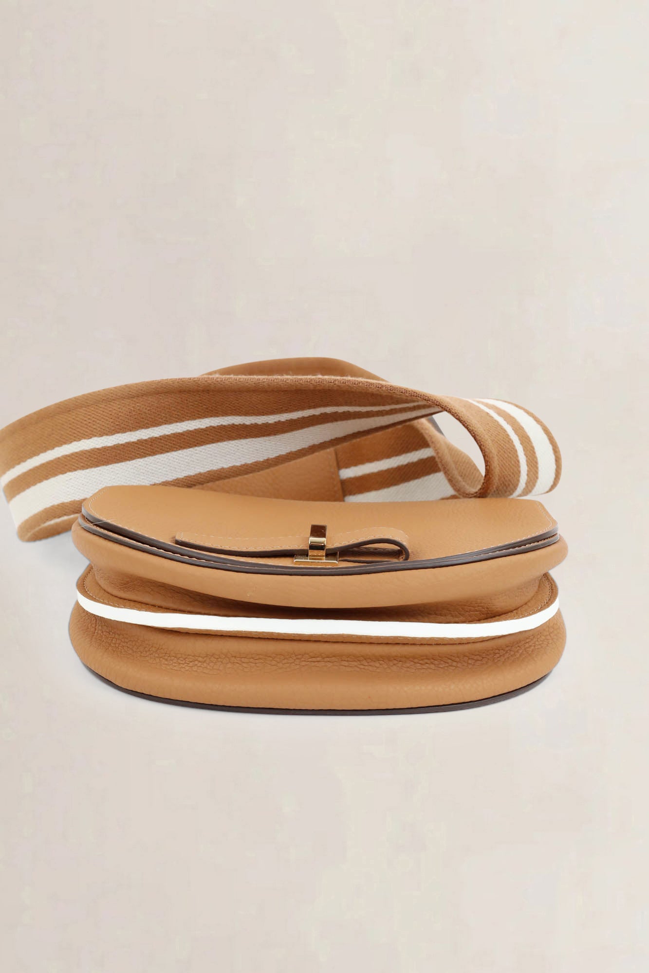 Le Mutin Sellier Végétal Crossbody Bag