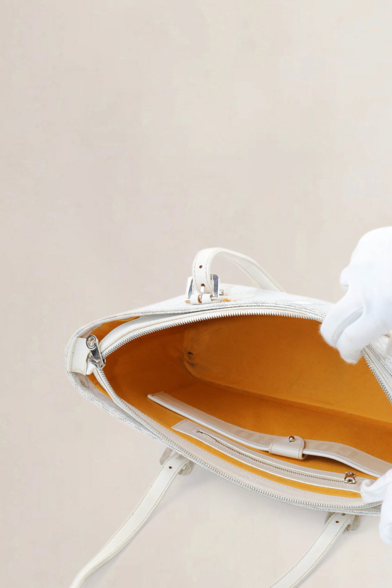 Goyard White Goyardine Shoulder Bag