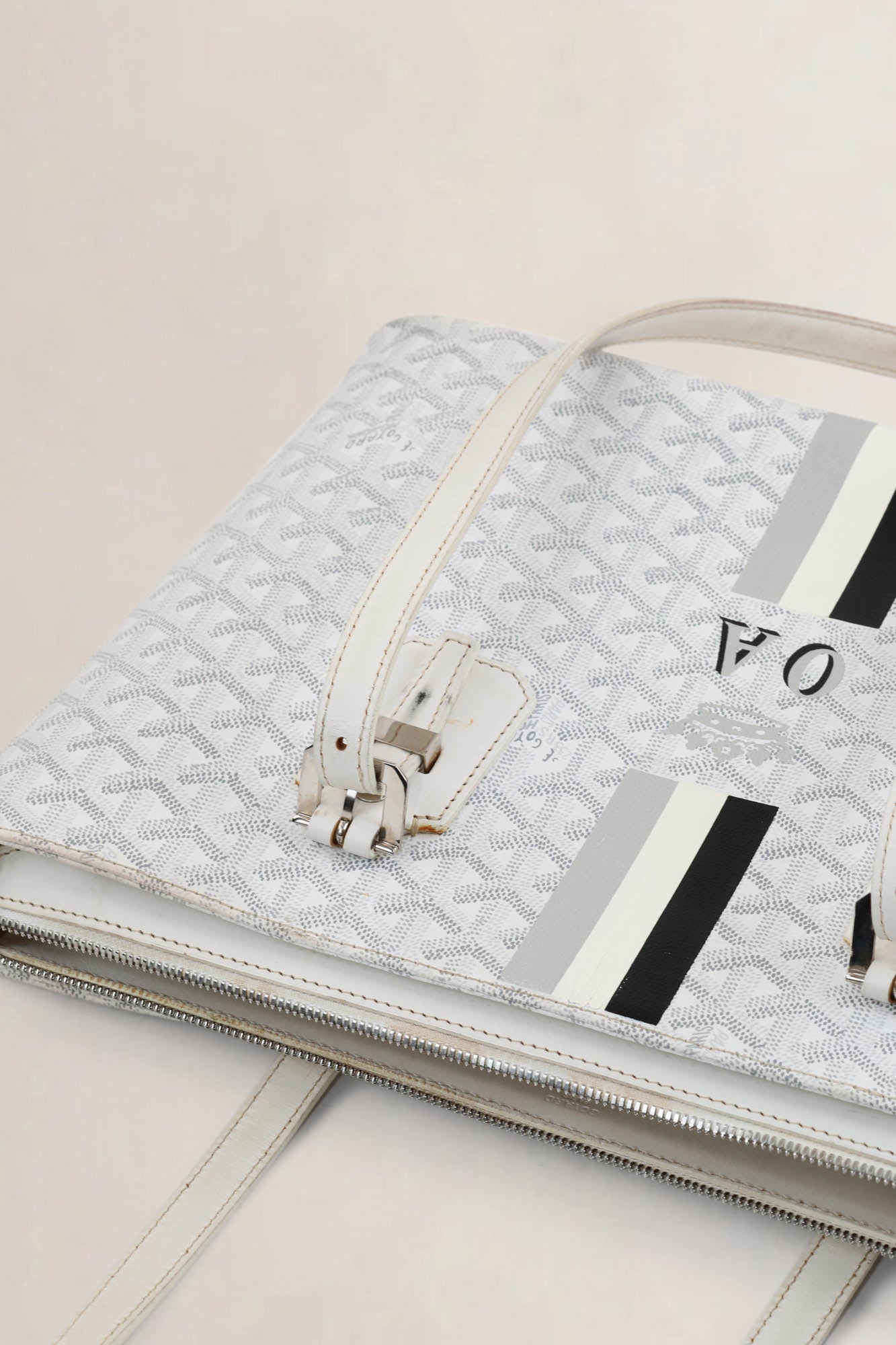 Goyard White Goyardine Shoulder Bag