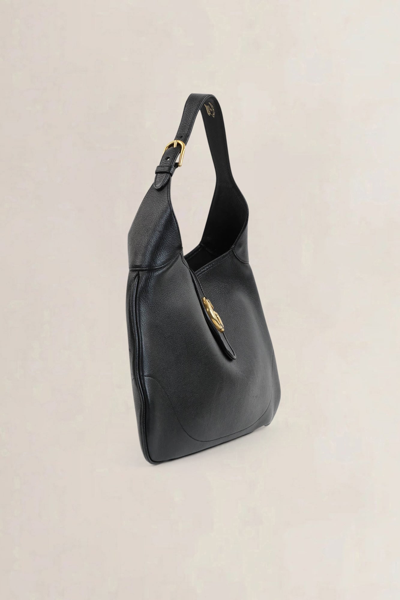 Gucci Black Aphrodite Medium Shoulder Bag