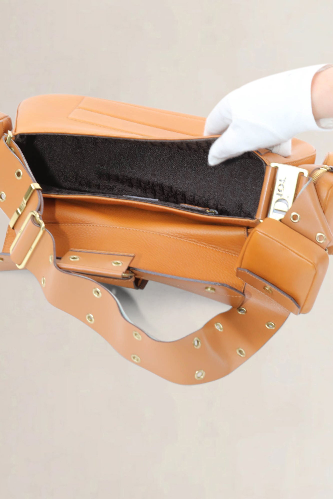 Christian Dior Brown Leather Street Chic Avenue Colombus Shoulder Bag