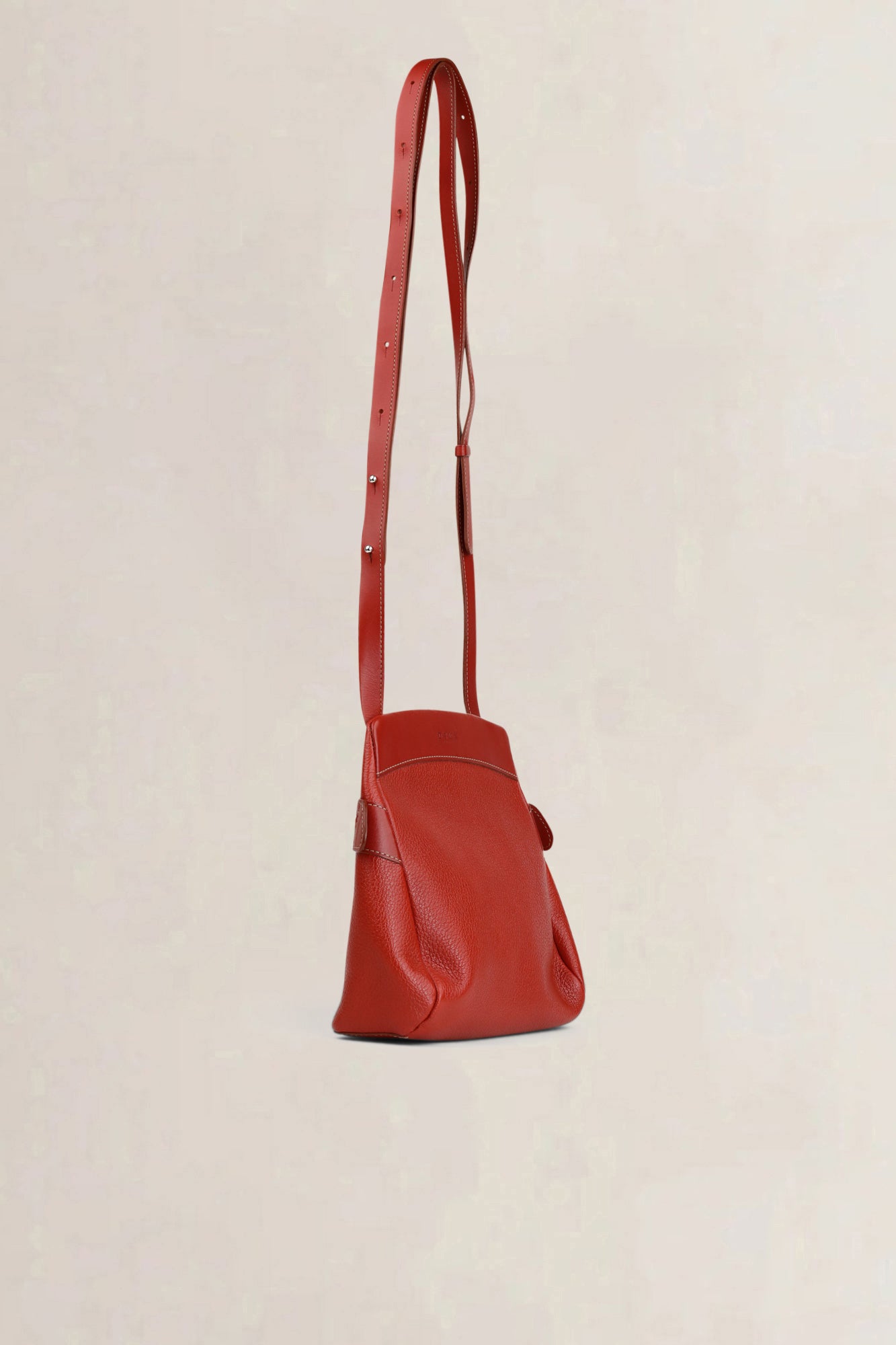 Deux de Delvaux Red Leather Quarante-Neuf Frégate Crossbody Bag