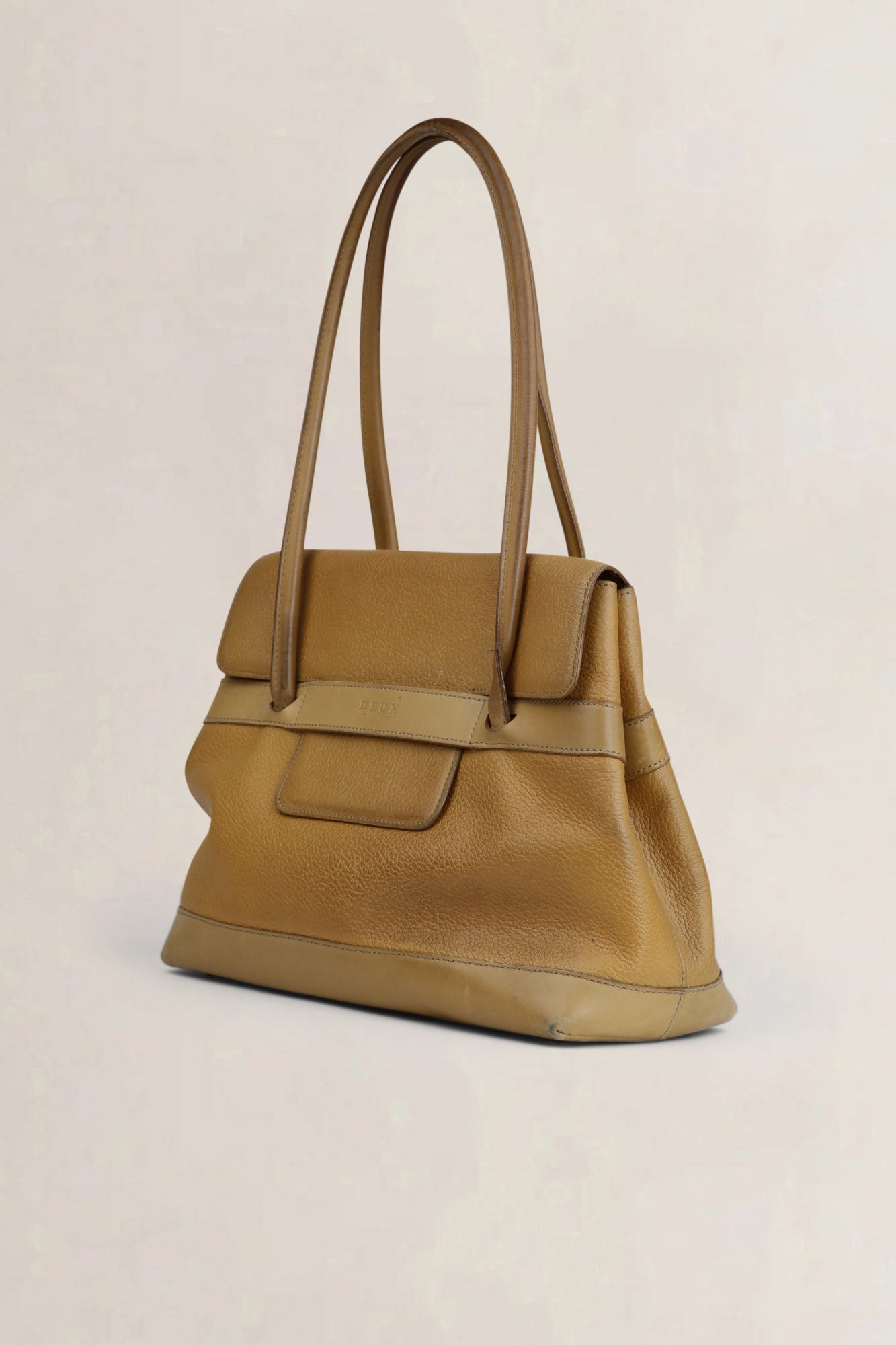 Deux de Delvaux Beige Top Handle Bag