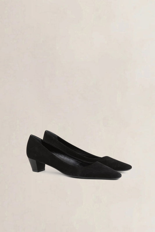 Jil Sander Black Suède Pumps