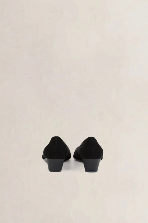 Jil Sander Black Suède Pumps