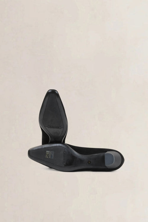 Jil Sander Black Suède Pumps