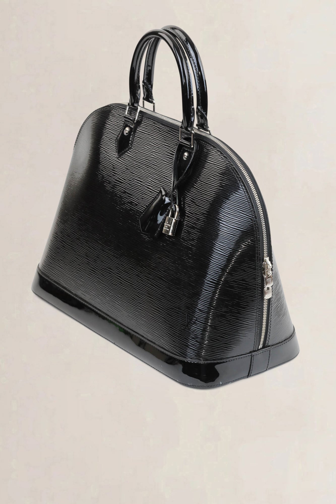 Louis Vuitton Black Patent Leather Alma GM Top Handle Bag