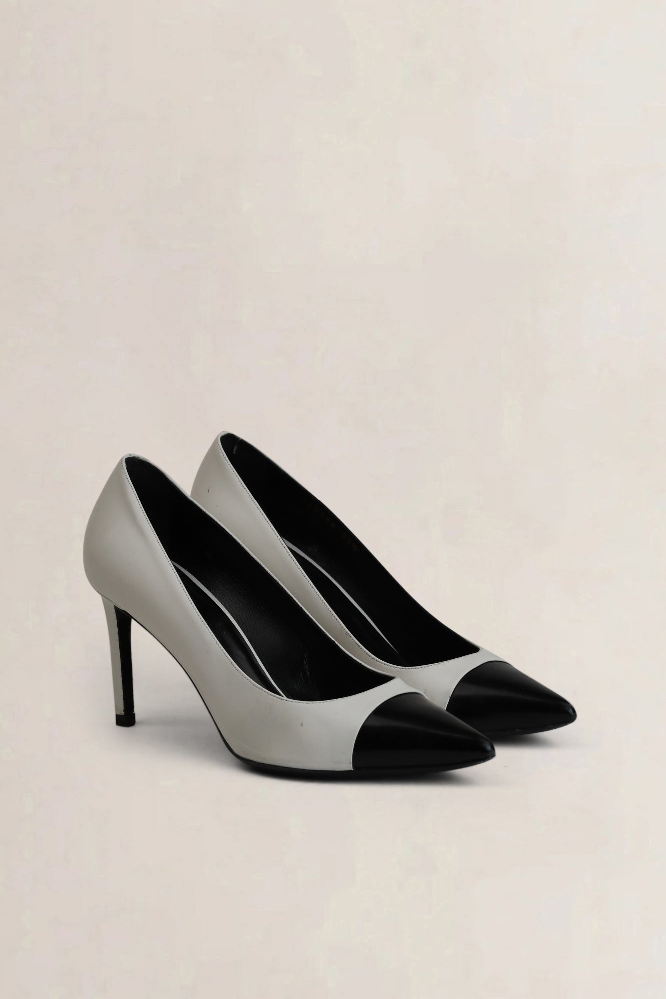 Saint Laurent Paris Two Tone Leather Pointed Pumps