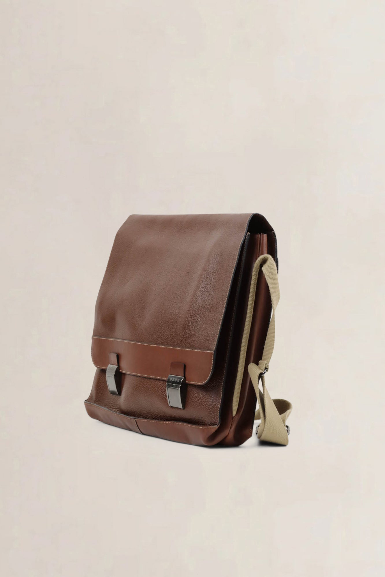 Deux de Delvaux Brown Messenger Bag