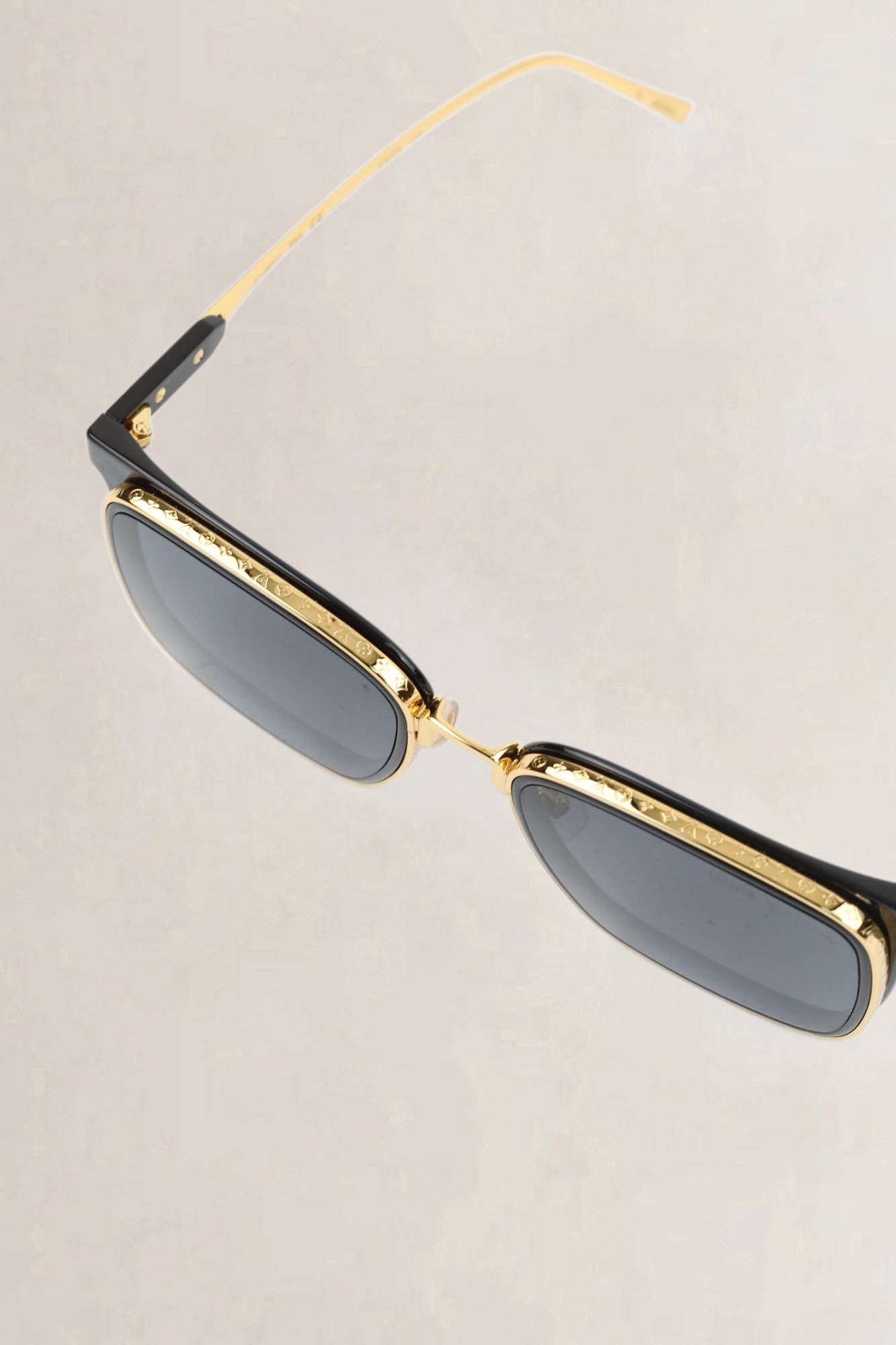 Louis Vuitton Black Square Sunglasses