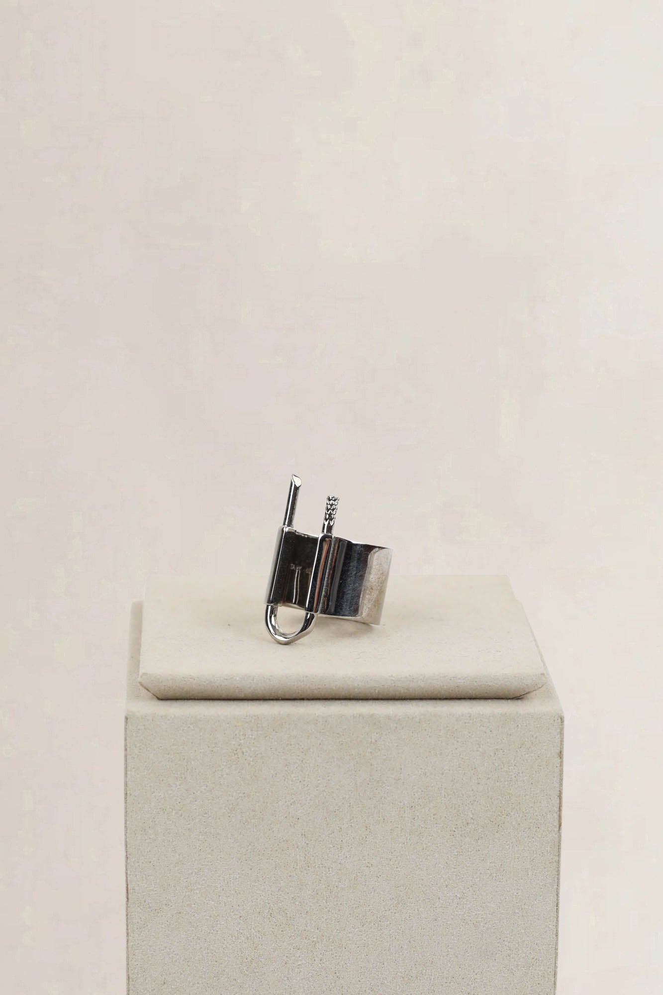 Givenchy U-Lock Silver-tone Ring