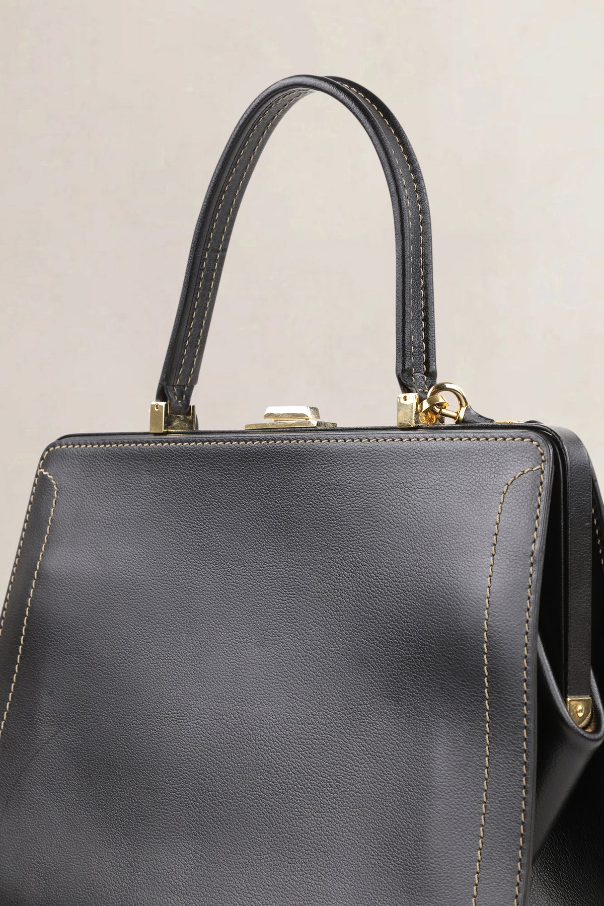 Delvaux Brown Classico Jumping Calf GM Shoulder Bag