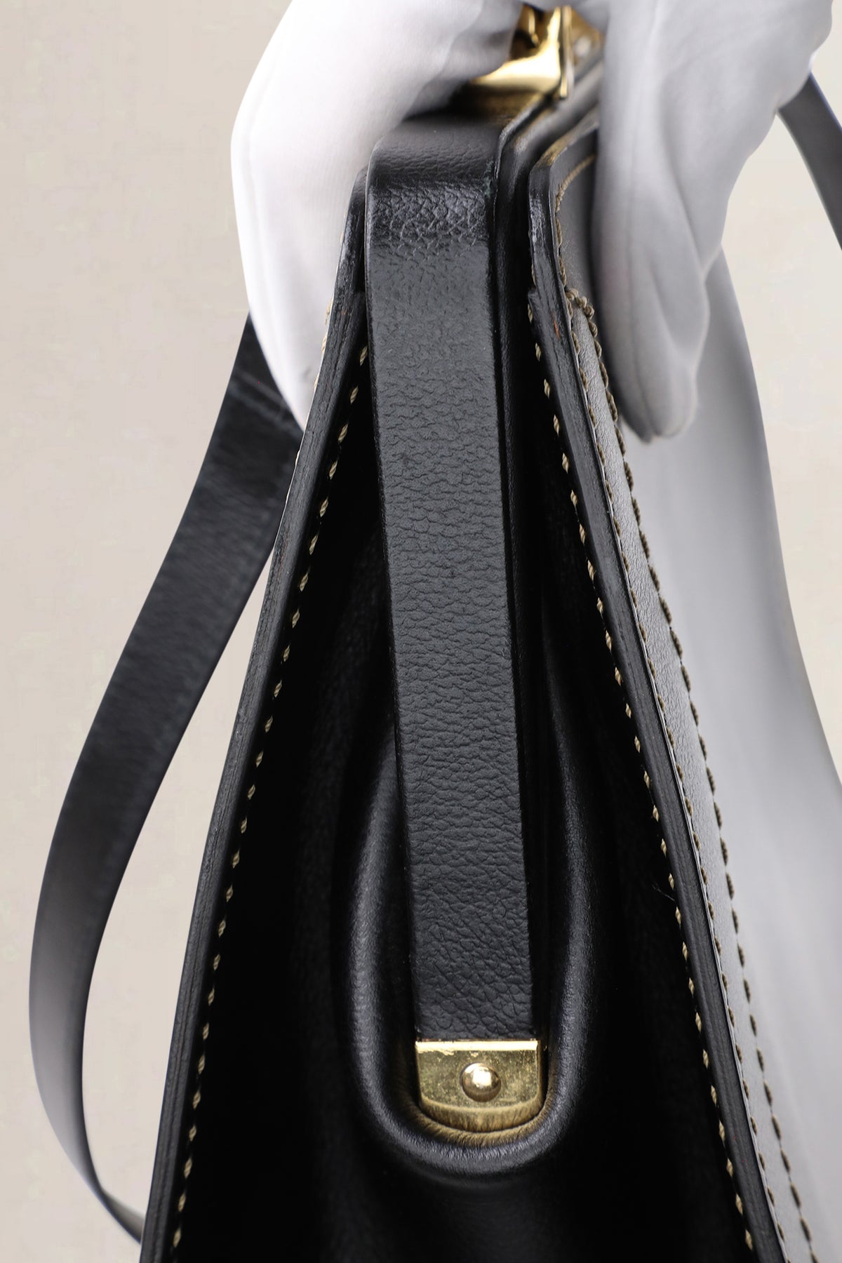 Delvaux Brown Classico Jumping Calf GM Shoulder Bag