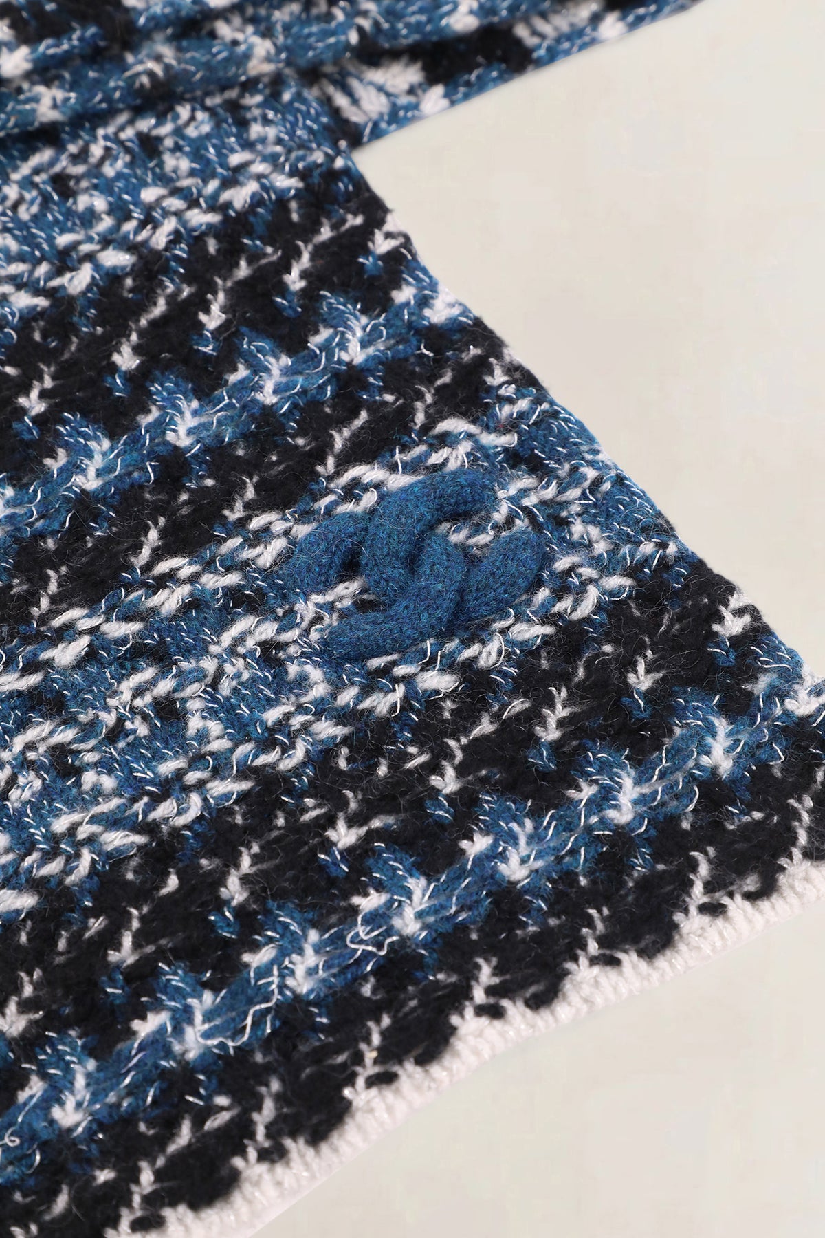 Chanel Blue, Black & White Knit Scarf — preloved