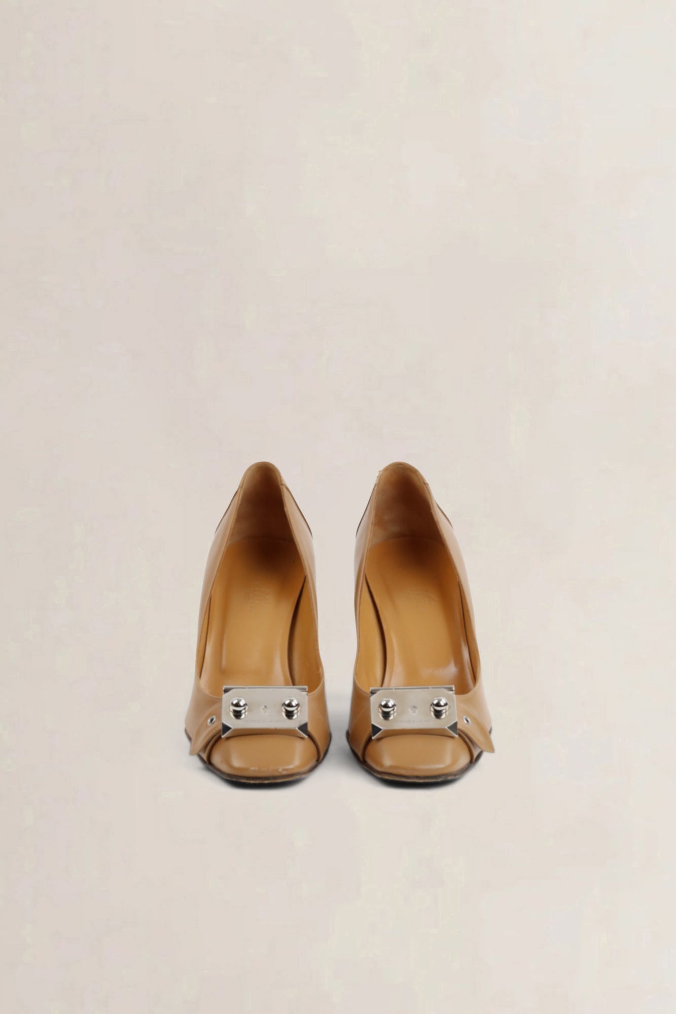 Hermès Camel Heels