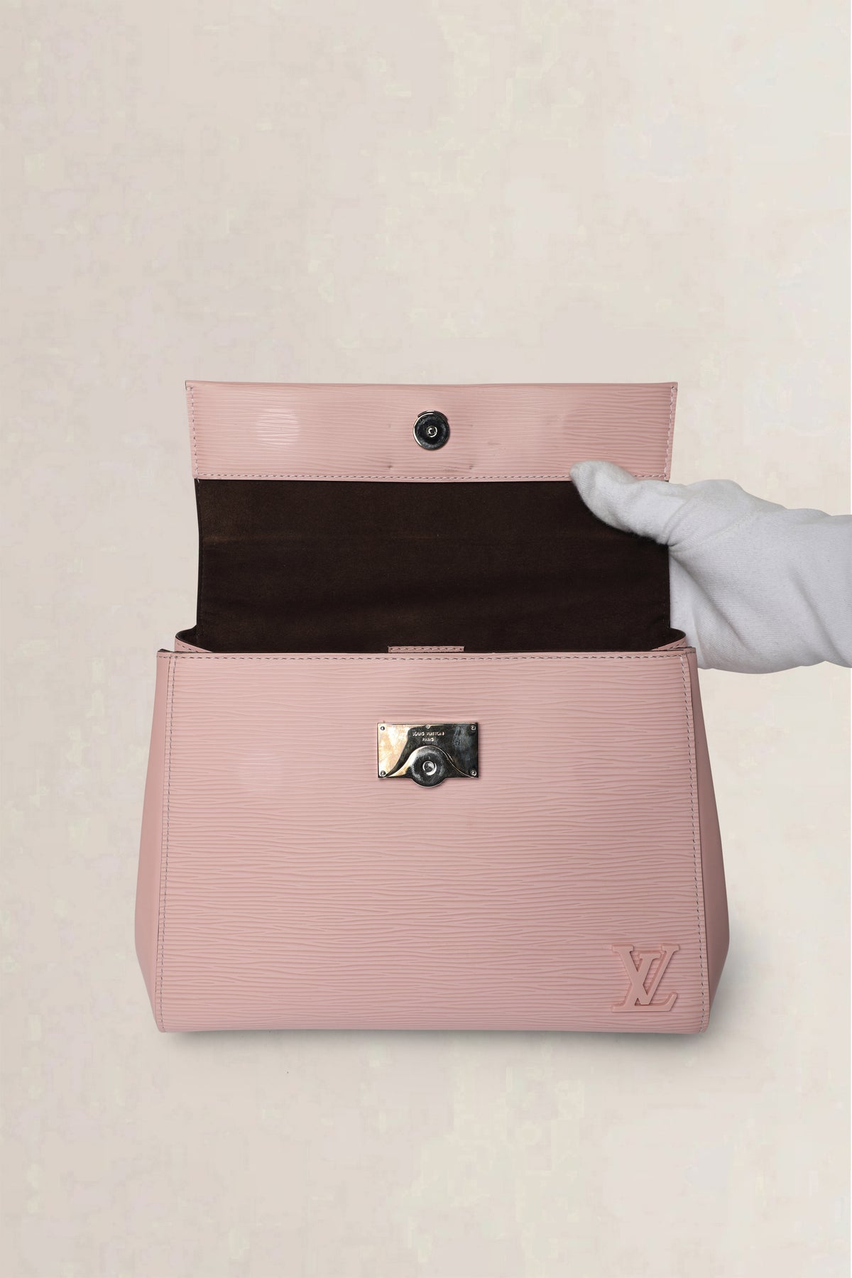 Louis Vuitton Pink Cluny Epi — preloved