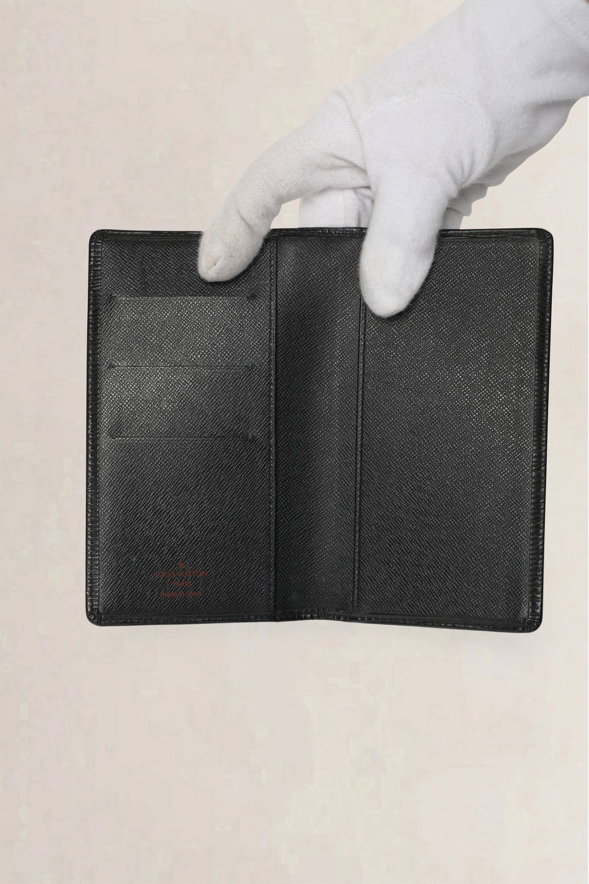 Louis Vuitton Black Epi Card Holder