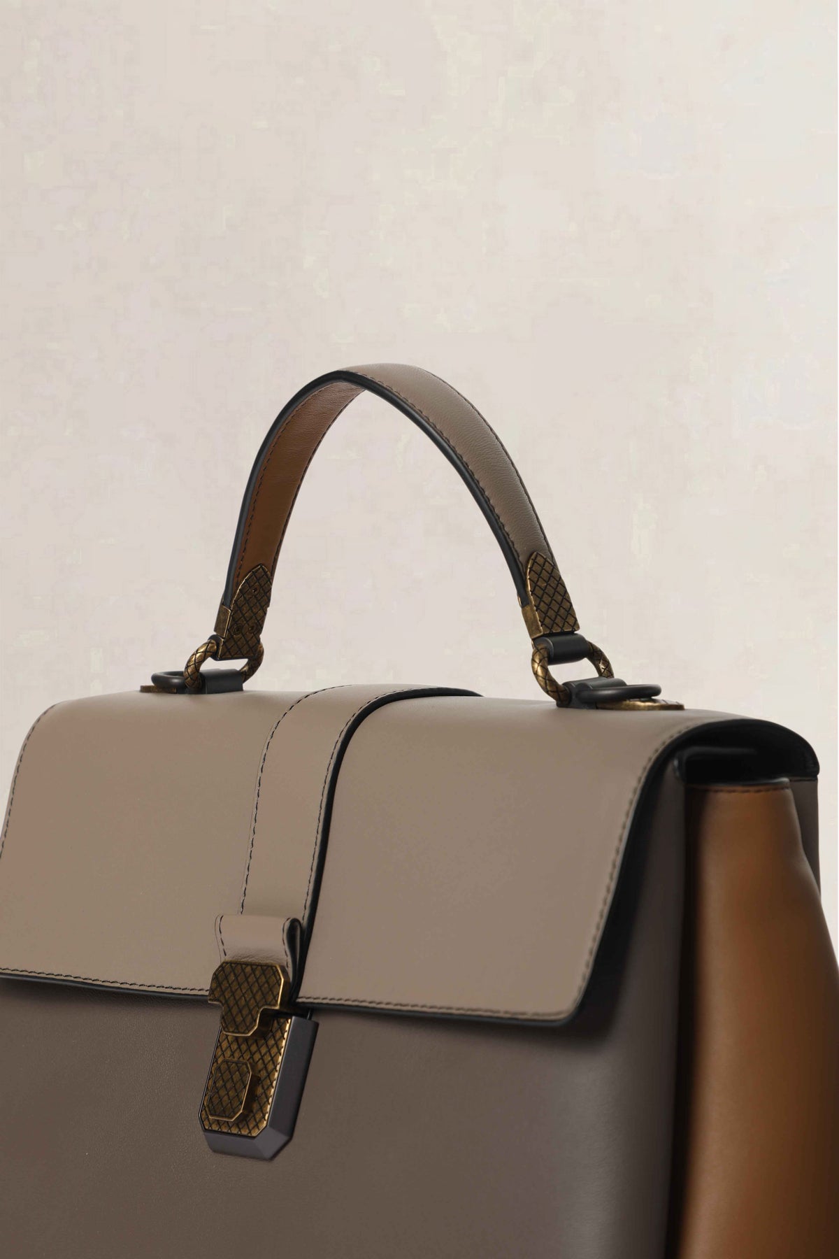 Bottega Veneta Grey & Brown Piazza Small — preloved