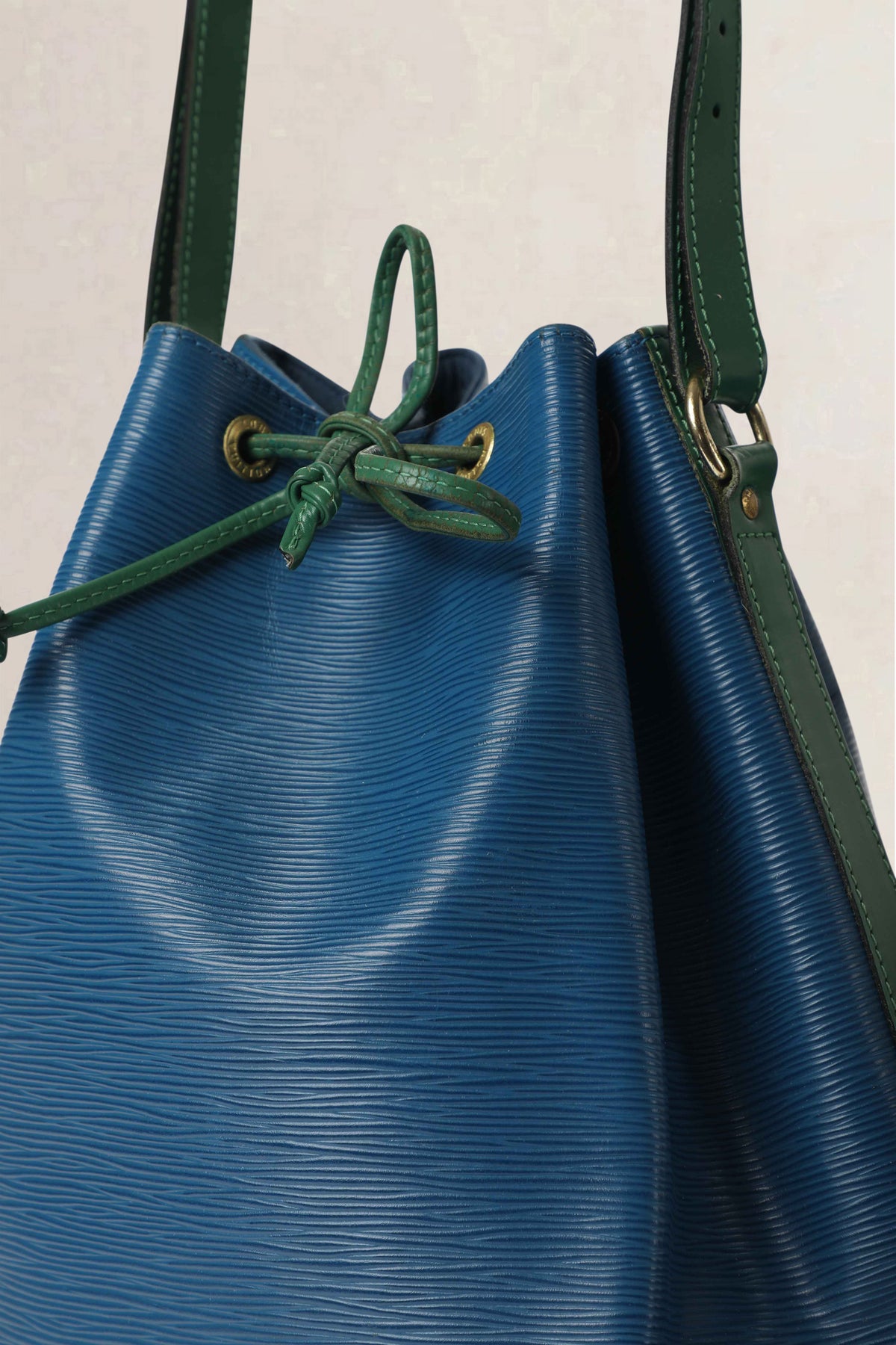 Louis Vuitton Blue & Green Noé Epi Shoulder Bag Set