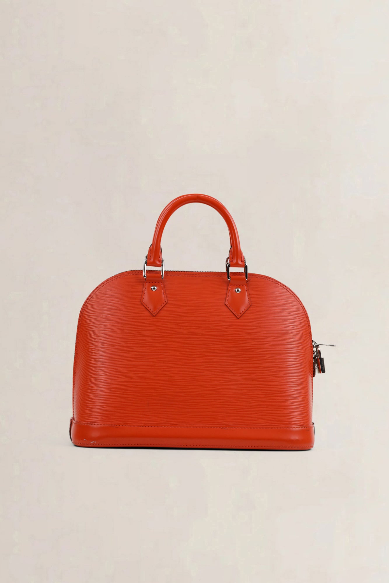 Louis Vuitton Orange Alma PM Epi Leder Top Handle Bag