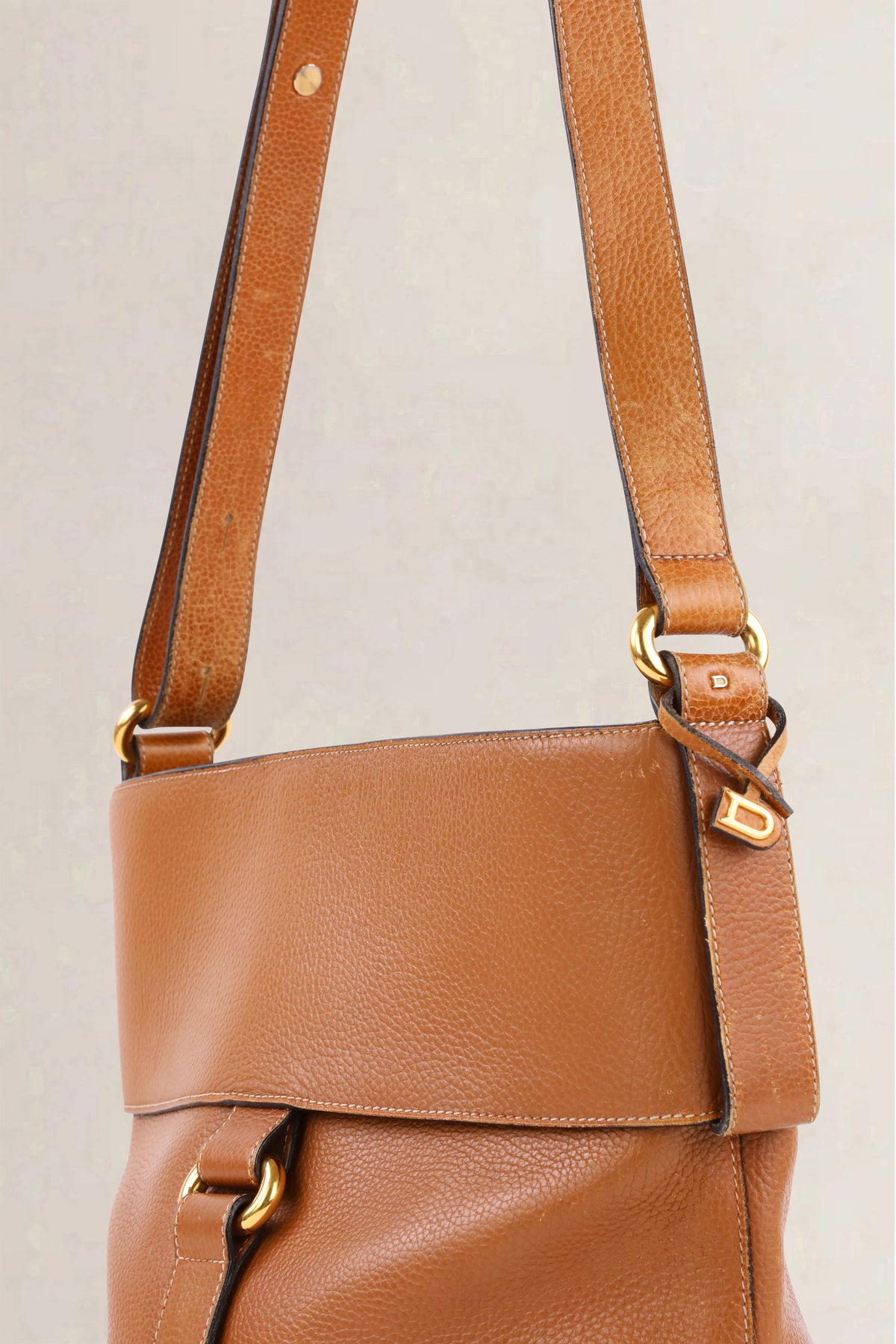 Delvaux Vintage Cognac Jumping Calf Shoulder Bag