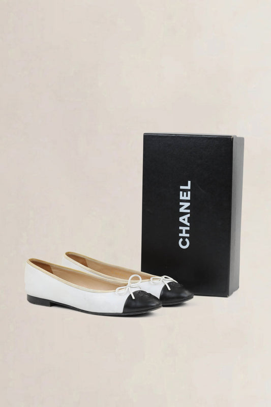 Chanel Black/White Ballet Flats