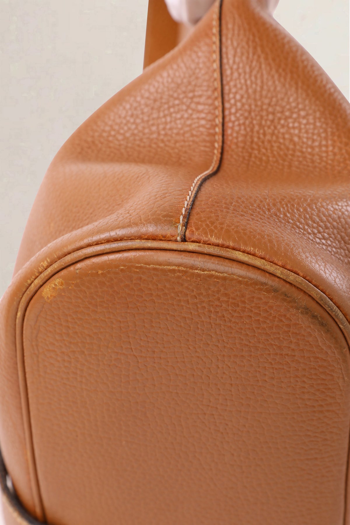 Delvaux Vintage Cognac Jumping Calf Shoulder Bag