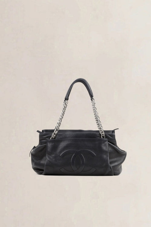Chanel Black Leather CC Tuck Shopper Shoulder Bag