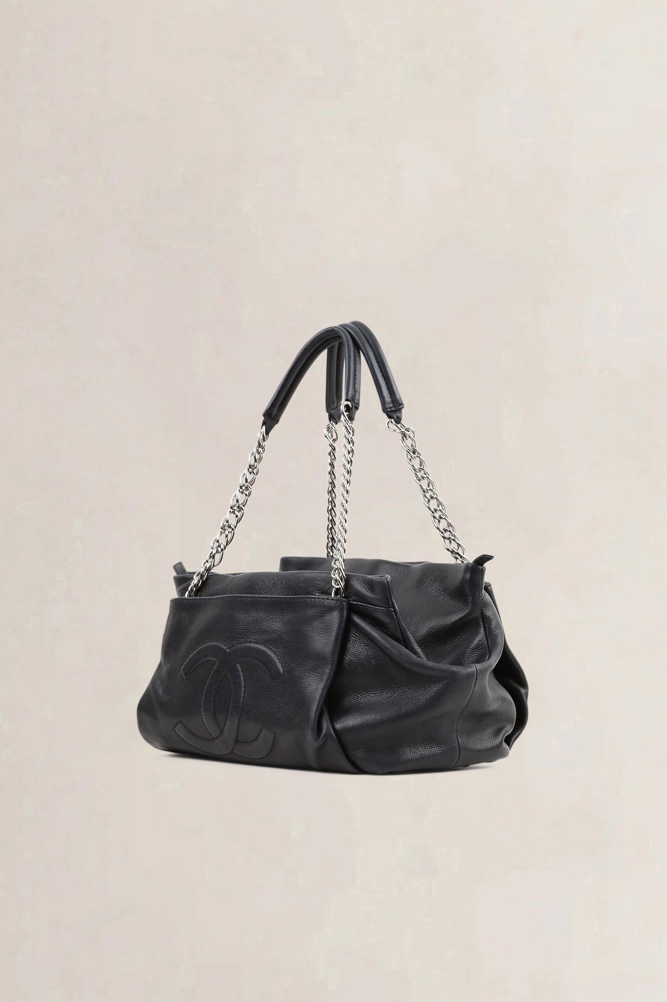 Chanel Black Leather CC Tuck Shopper Shoulder Bag