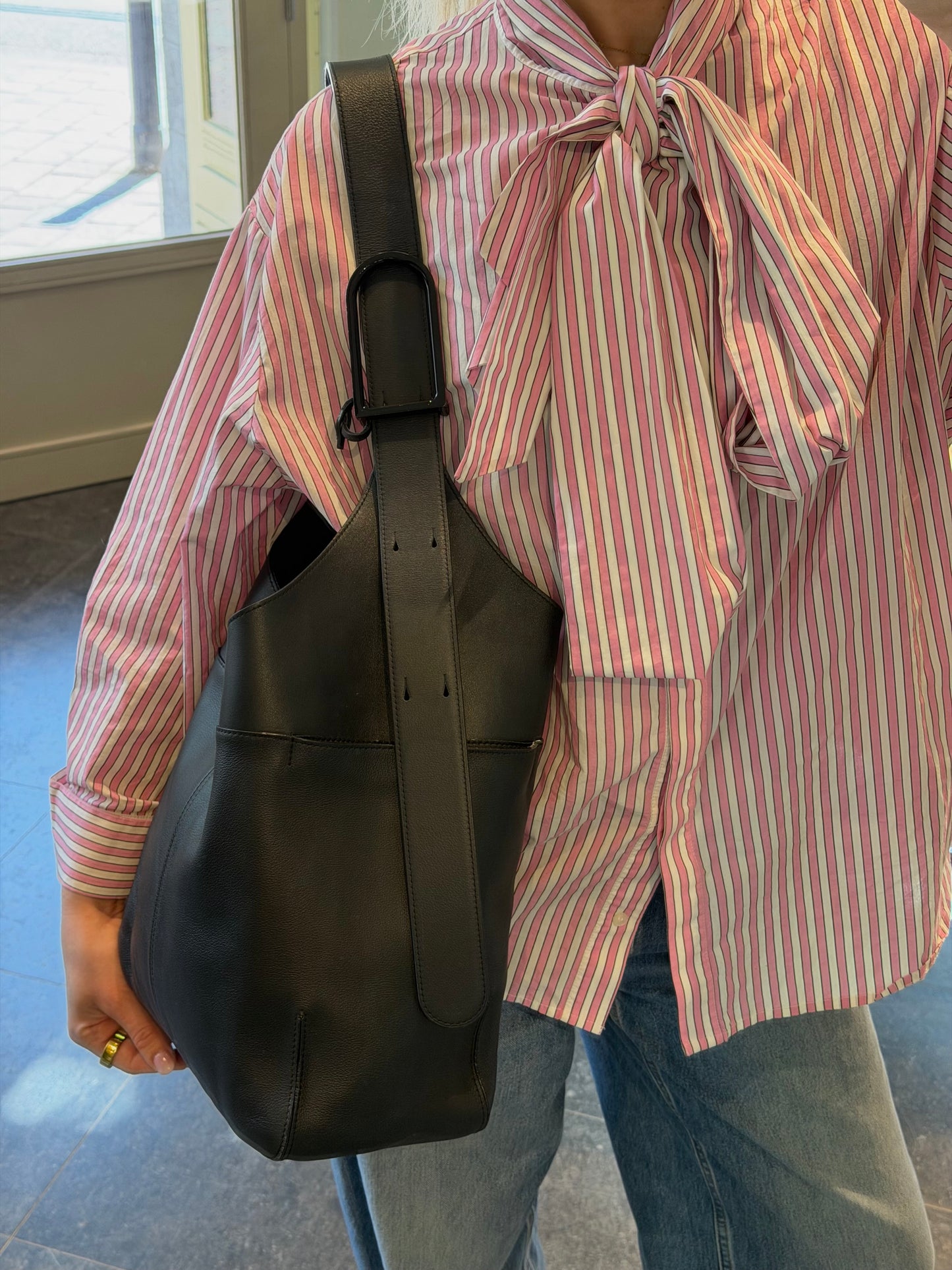 Delvaux So Cool MM black jumping calf — preloved