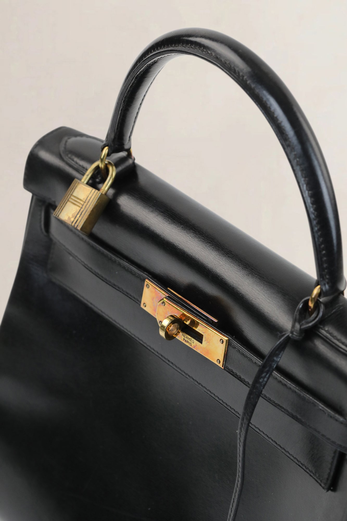 Hermès Black Kelly 28 Top Handle Bag