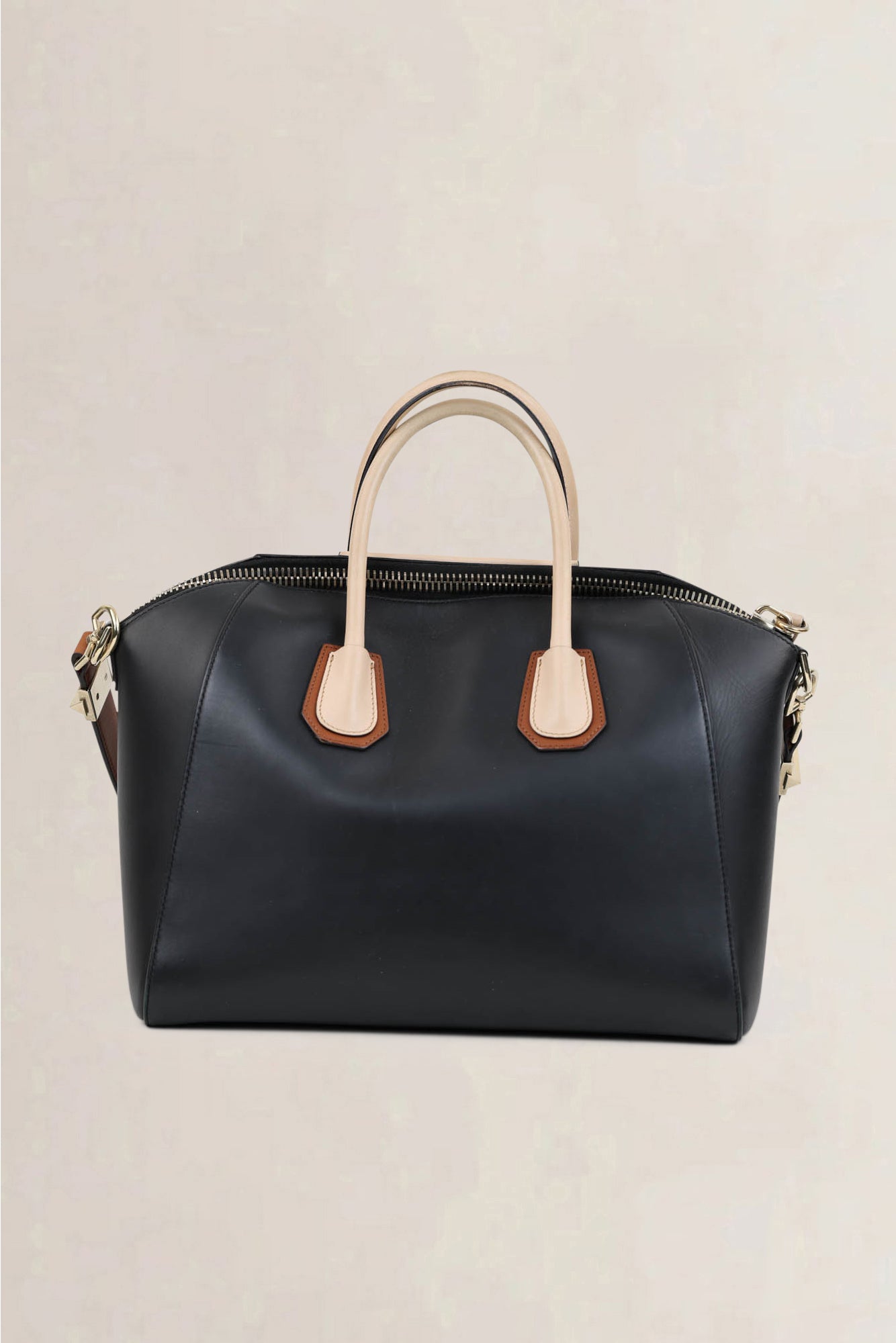 Givenchy Tricolore Antigona Shoulder Bag