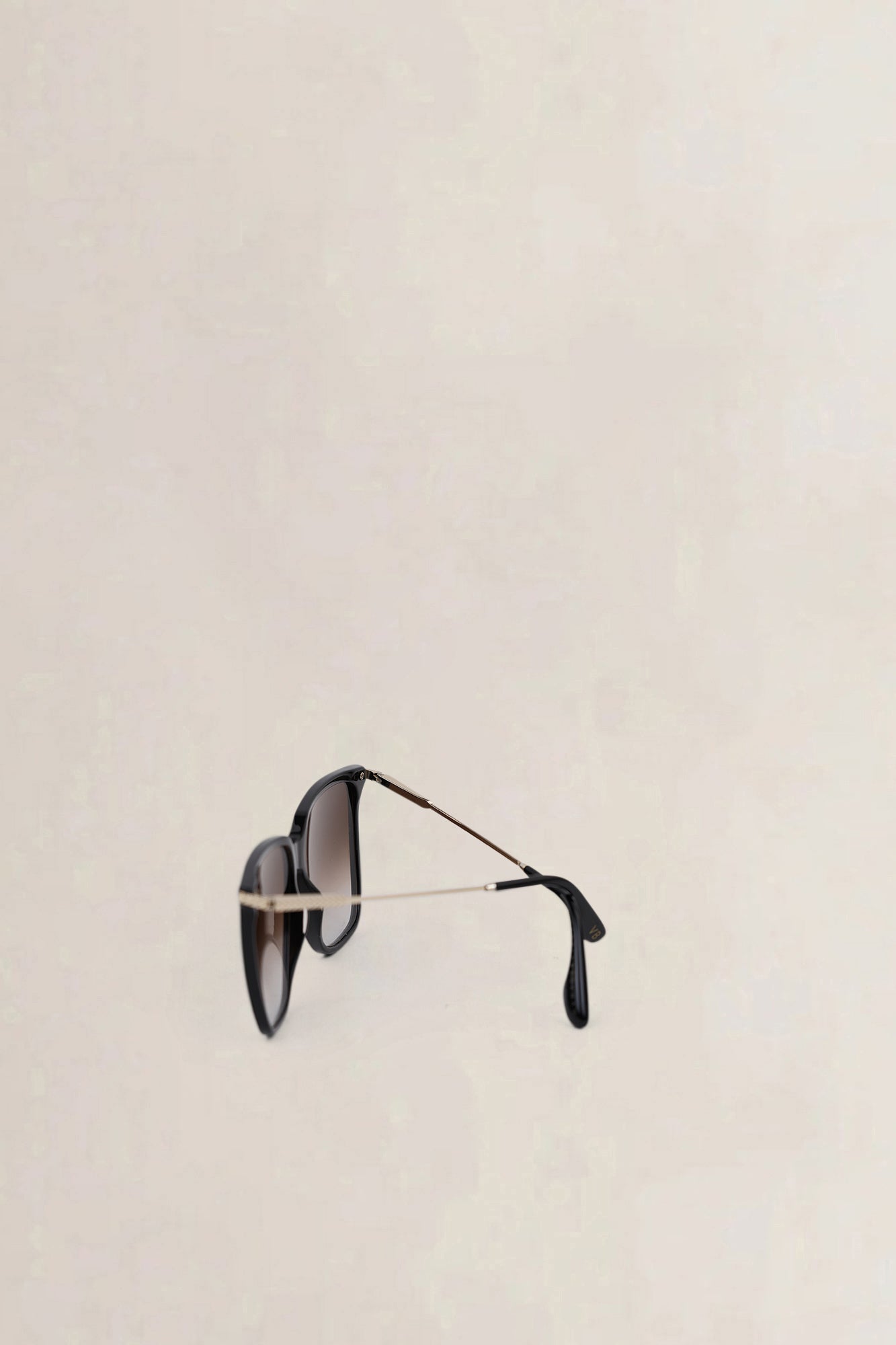 Victoria Beckham Black Sunglasses