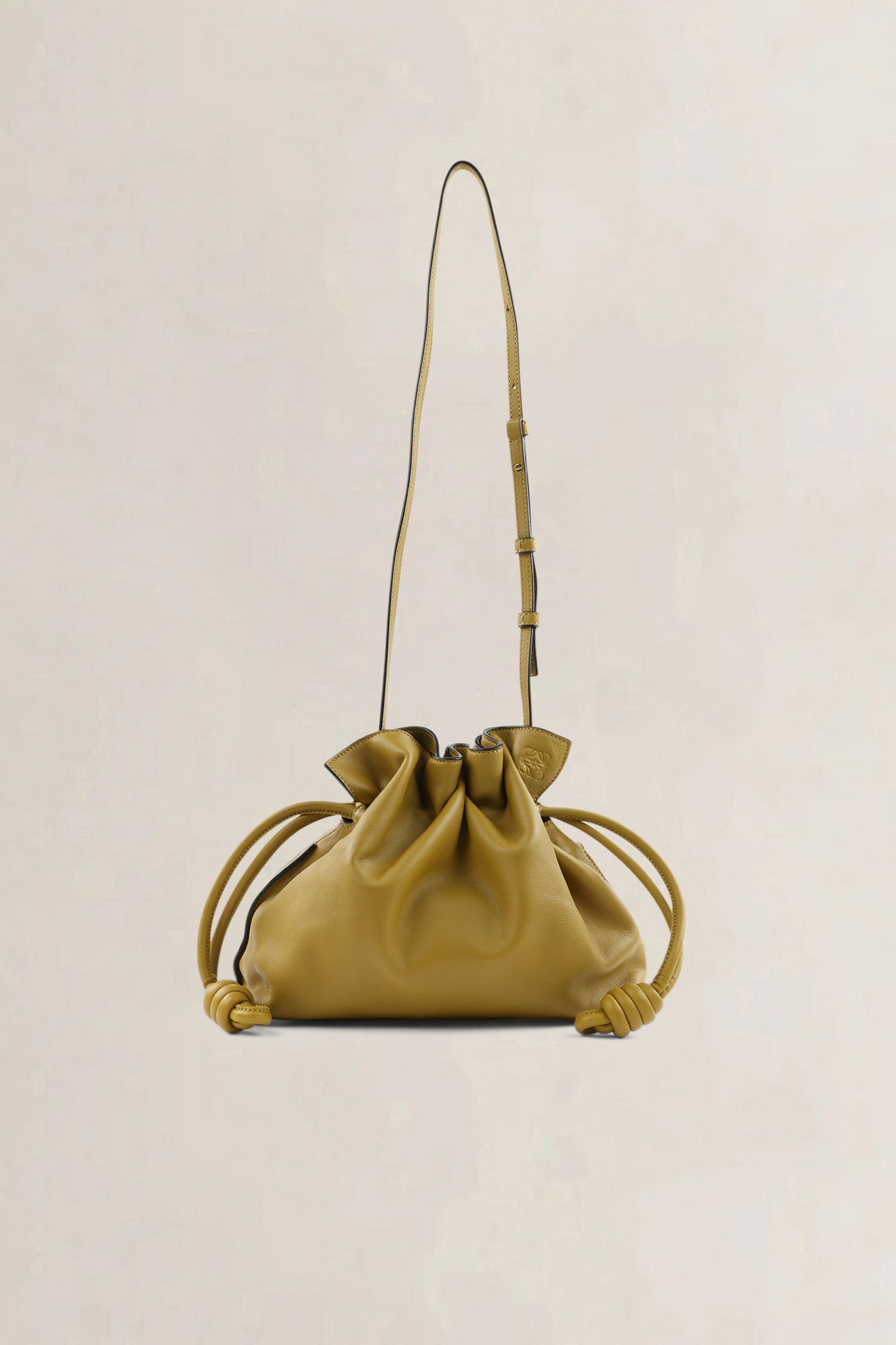 Sac à épaule Loewe Flamenco en veau jaune moutarde