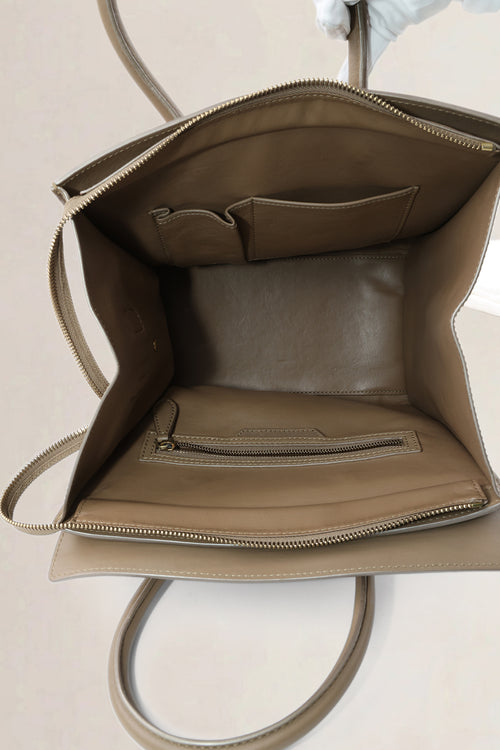 Sac Céline Luggage Mini en cuir taupe