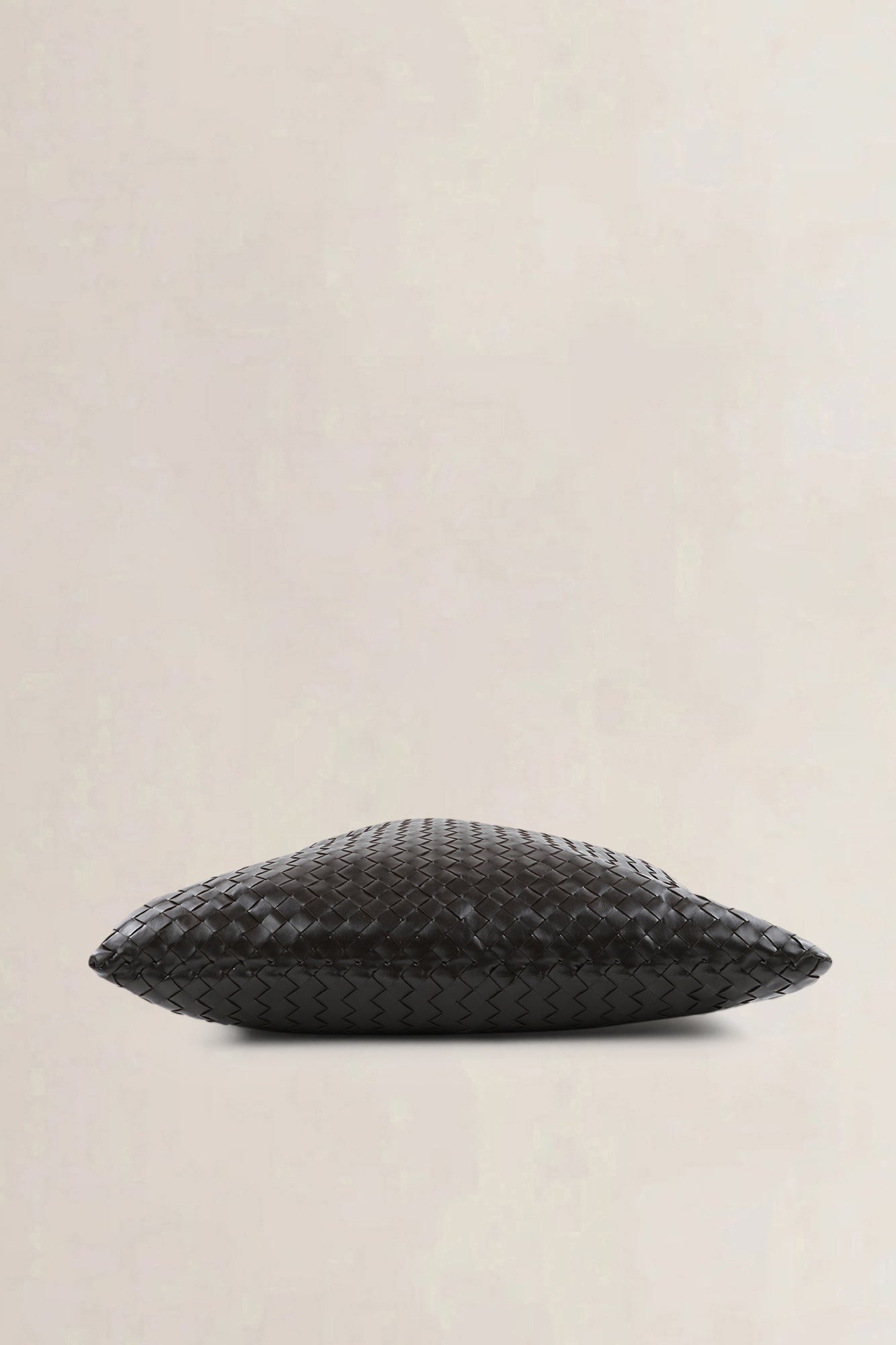 Bottega Veneta Hop Intrecciato brown — preloved
