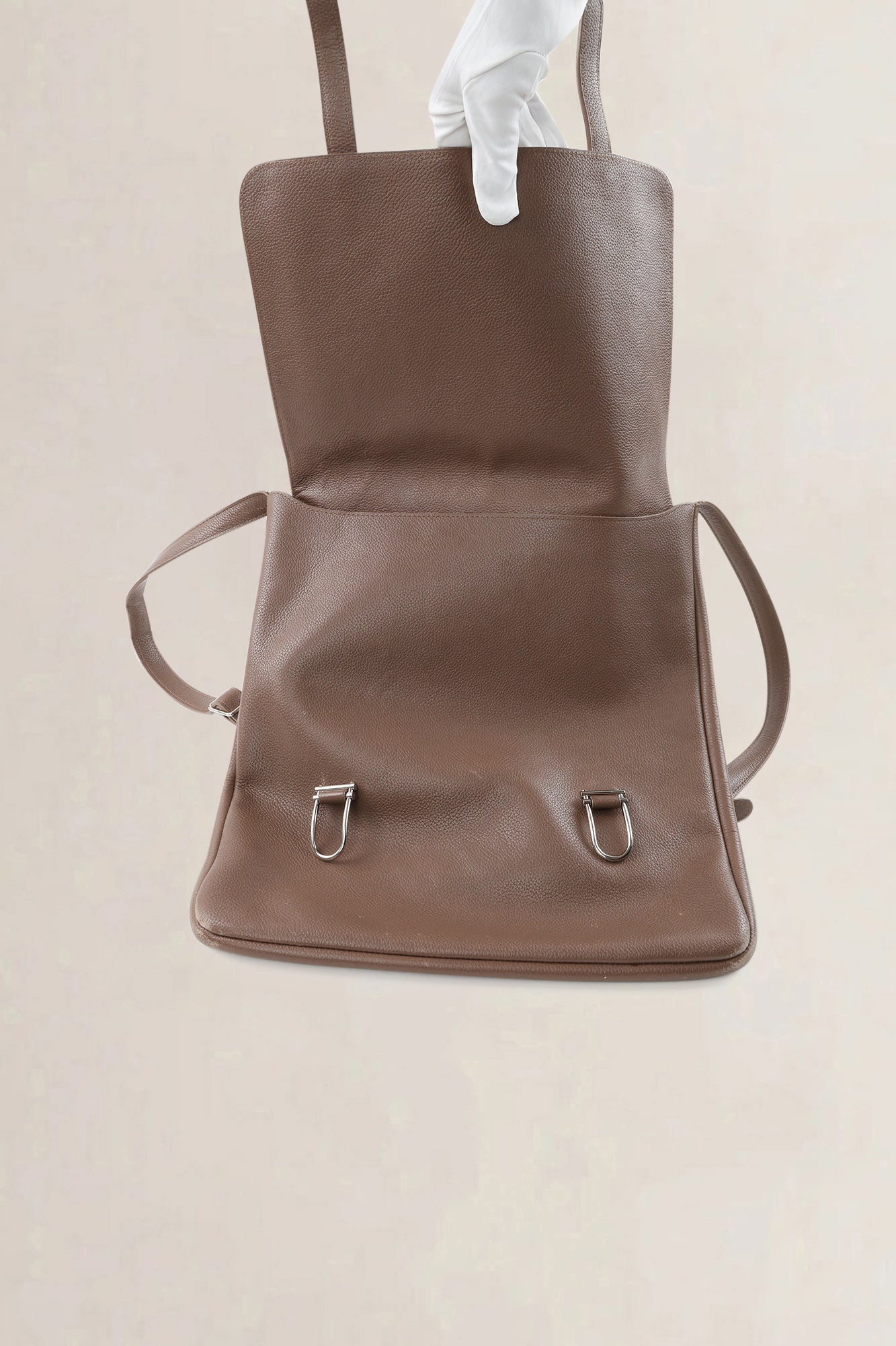 Delvaux Taupe Leather Kot Kot Crossbody Bag — preloved NOOS Ghent