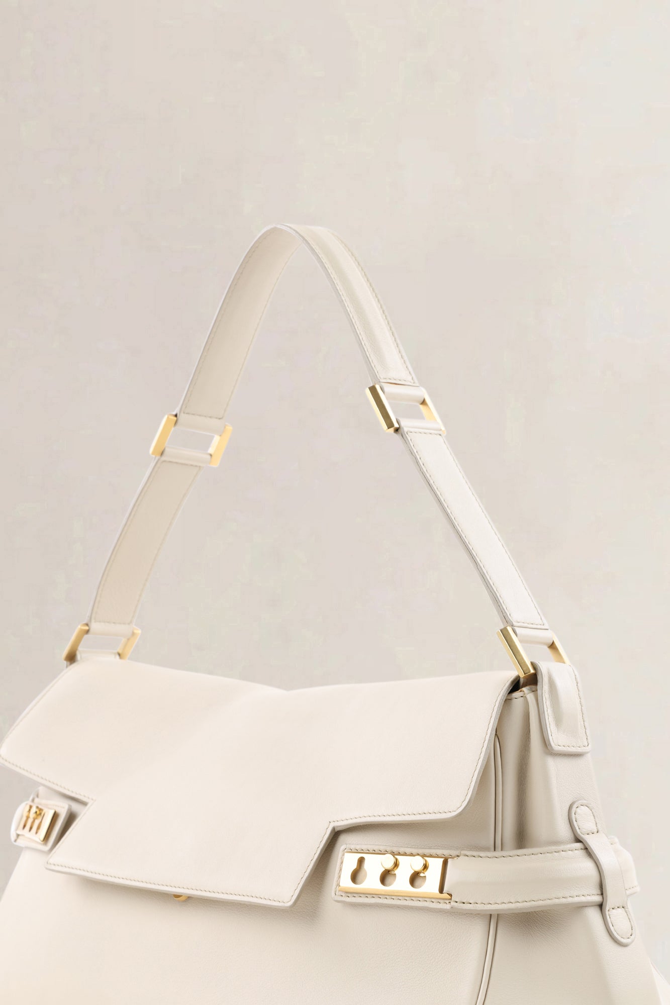 Delvaux Beige Tempête Épaule — vintage