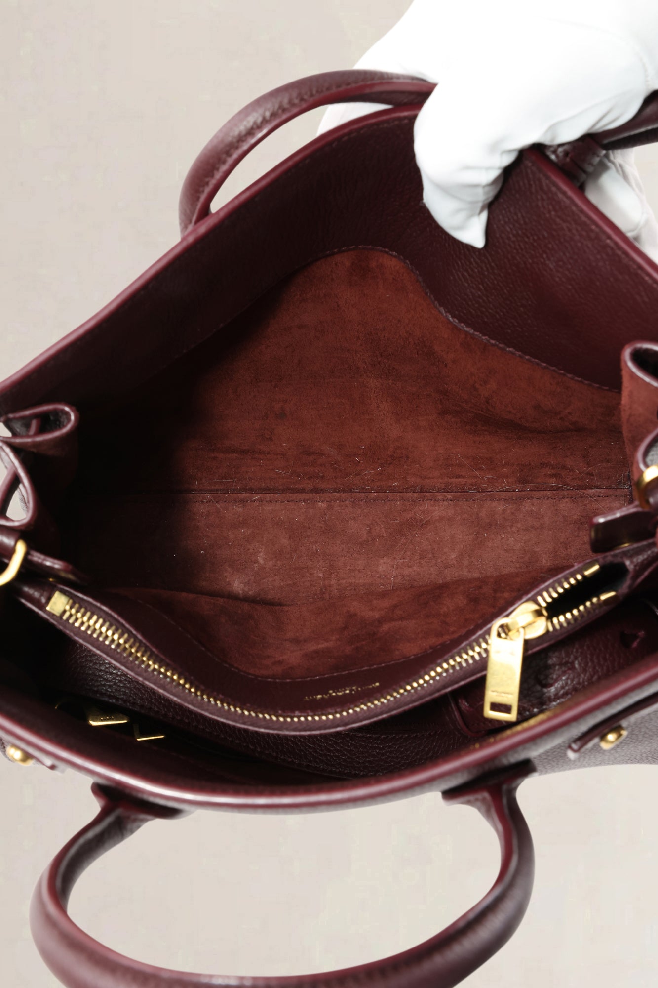Saint Laurent Sac de Jour Baby burgundy — preloved