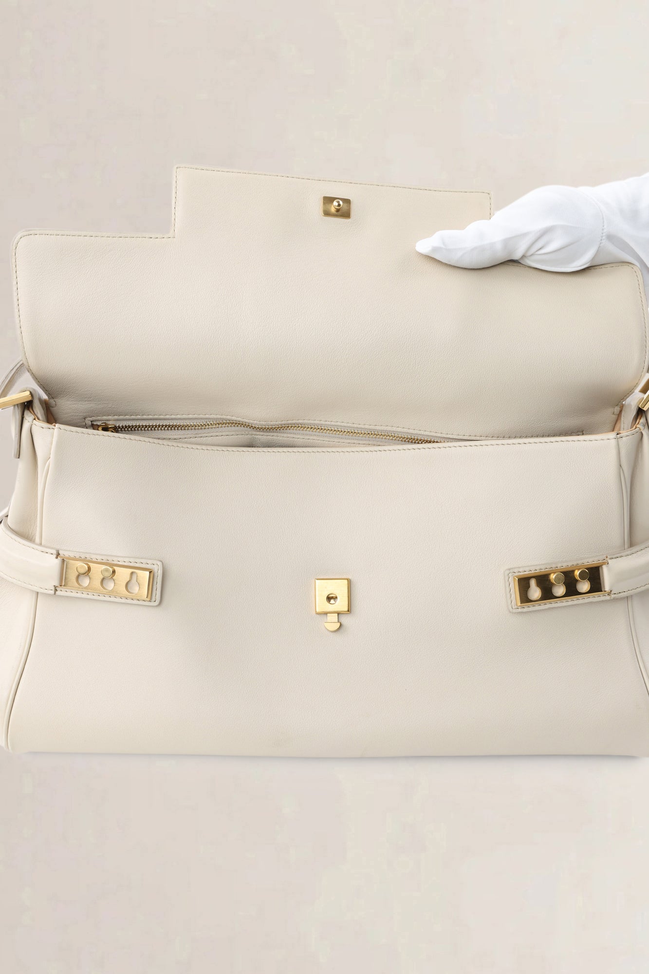 Delvaux Beige Tempête Épaule — vintage