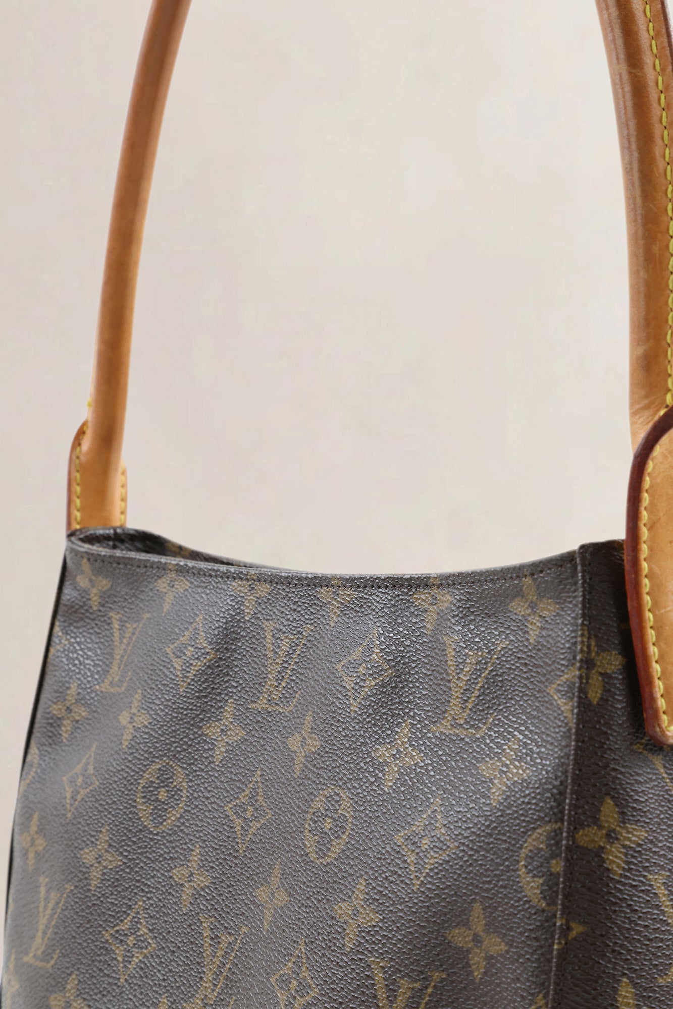 Louis Vuitton Looping MM Shoulder Bag